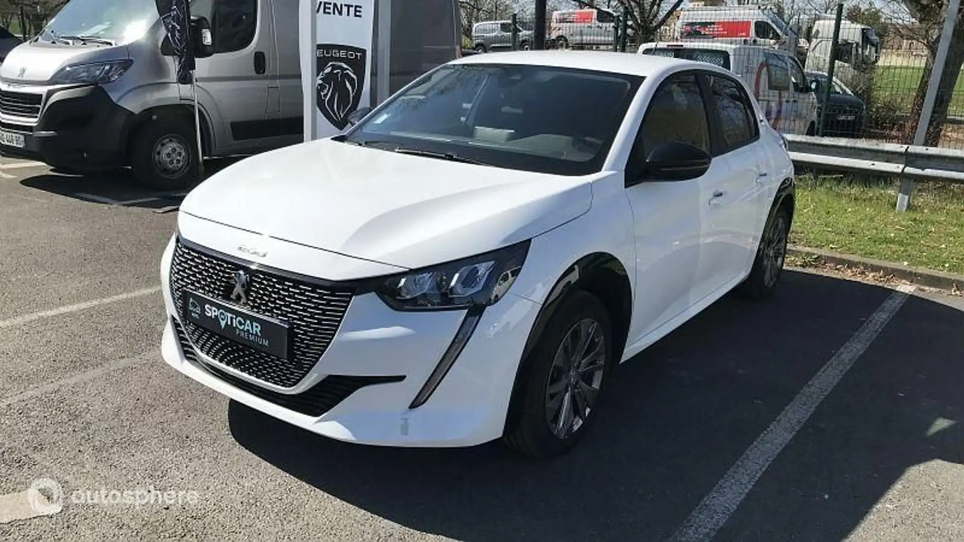 Peugeot 208 e-208 136ch Style - 1