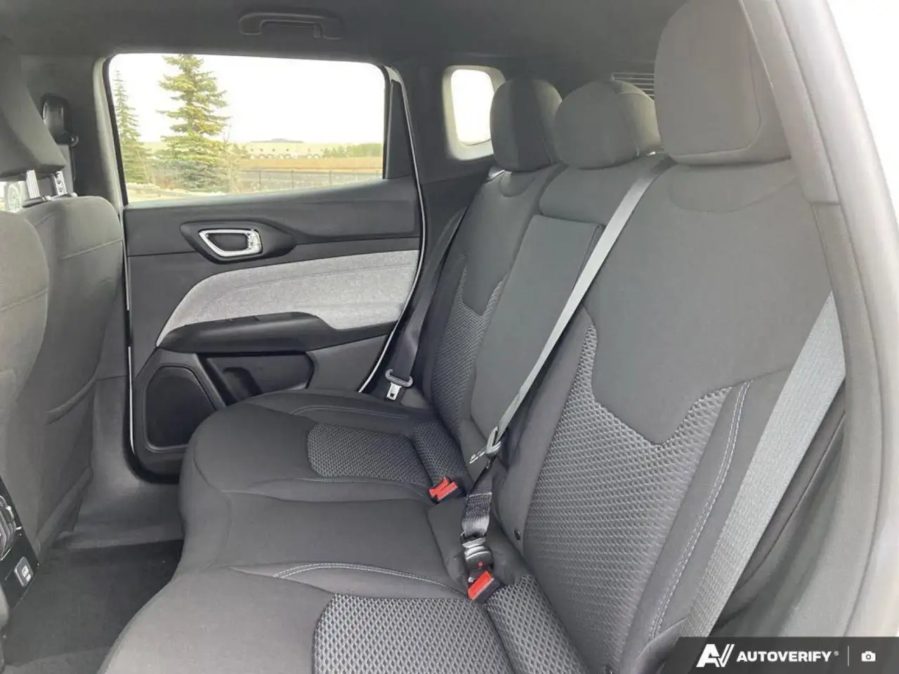 Jeep Compass снимка Jeep Compass
