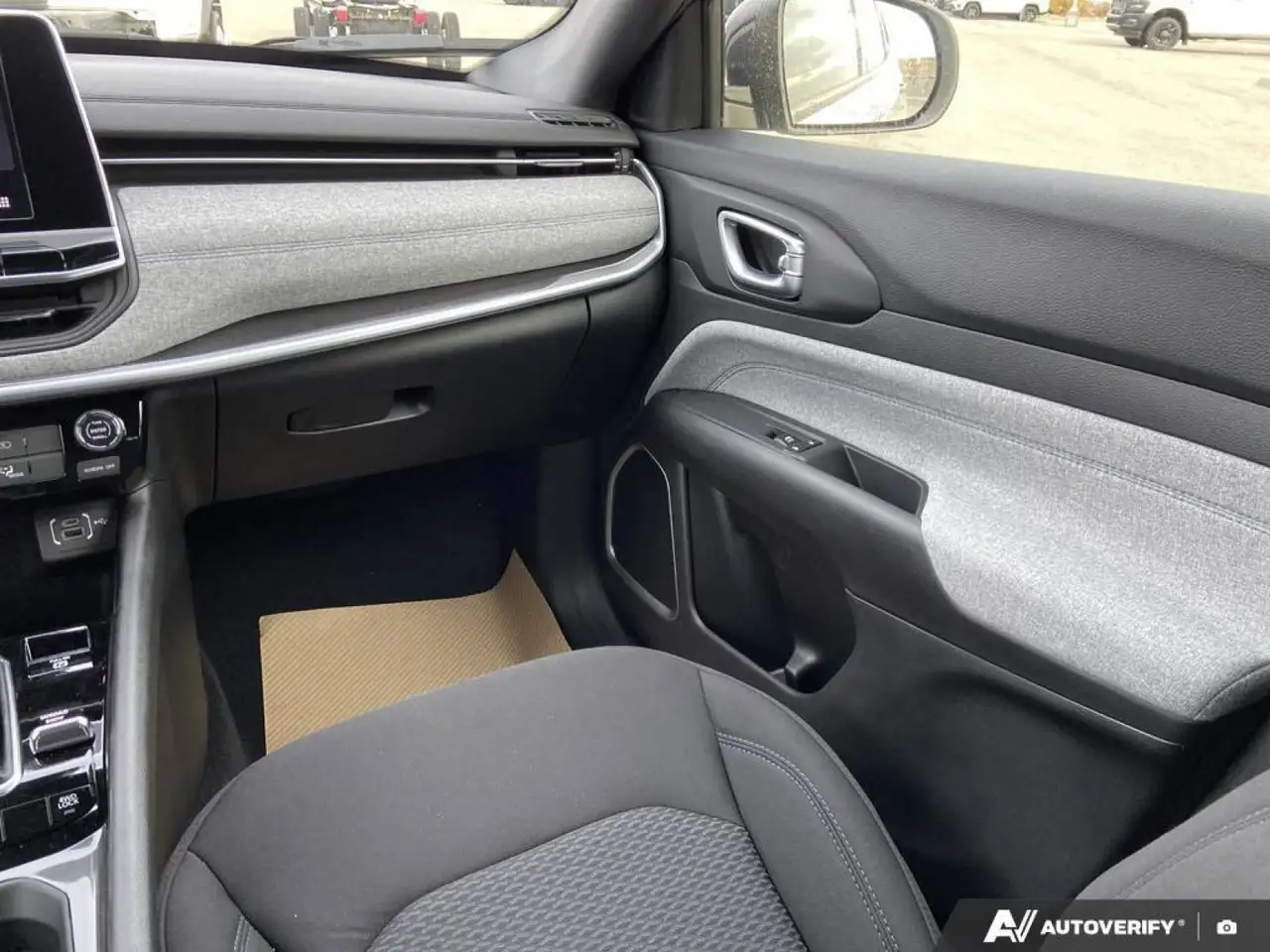 Jeep Compass снимка Jeep Compass