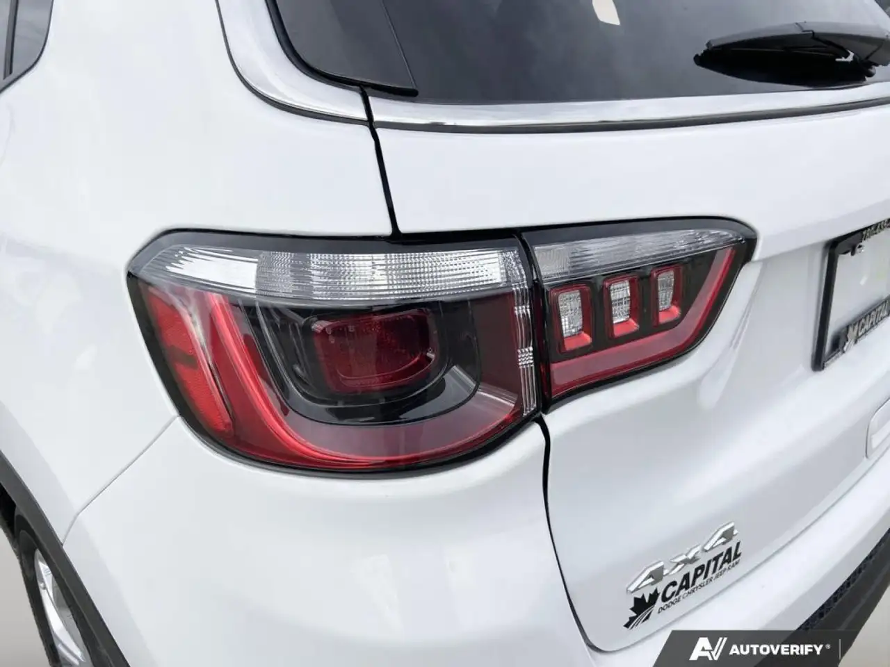 Jeep Compass снимка Jeep Compass