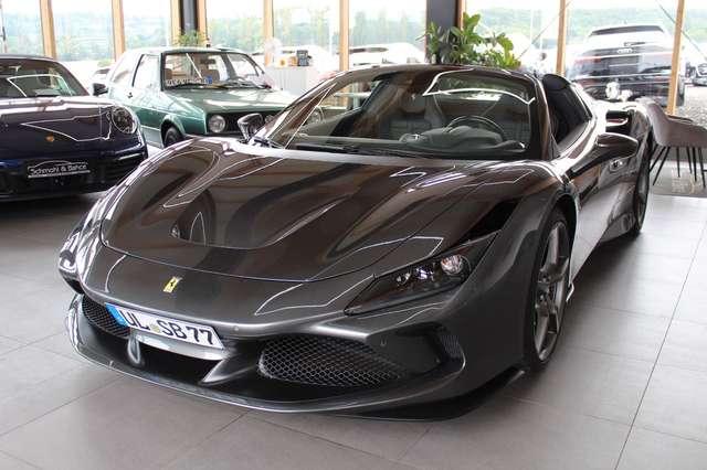 Imagine Ferrari F8 Spider LIFT*RACING SEAT*CARBON*JBL*