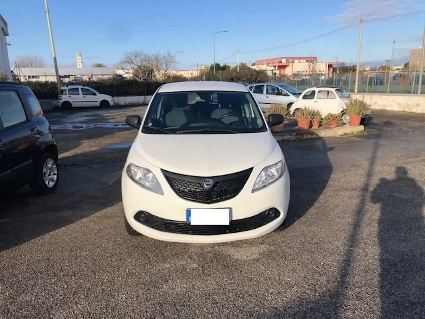 Lancia Ypsilon Ypsilon III 2015 0.9 t.air Elef   metano 70cv my19 Blanc - 1