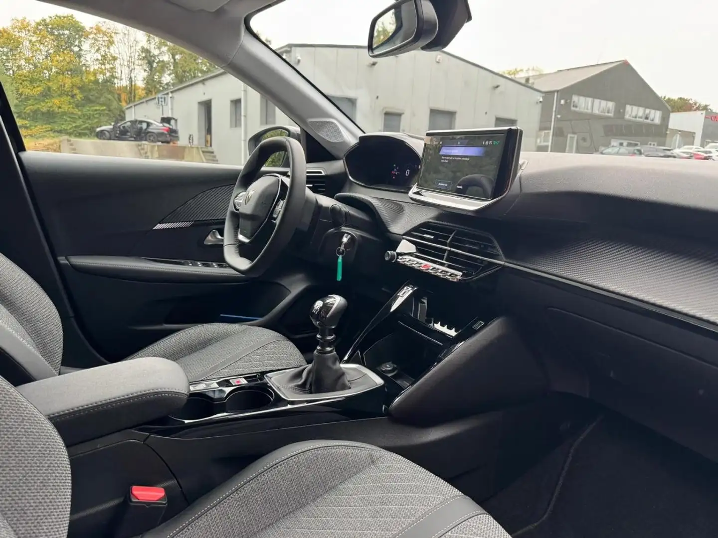 Peugeot 208 ALLURE MAN.6 Schwarz - 2