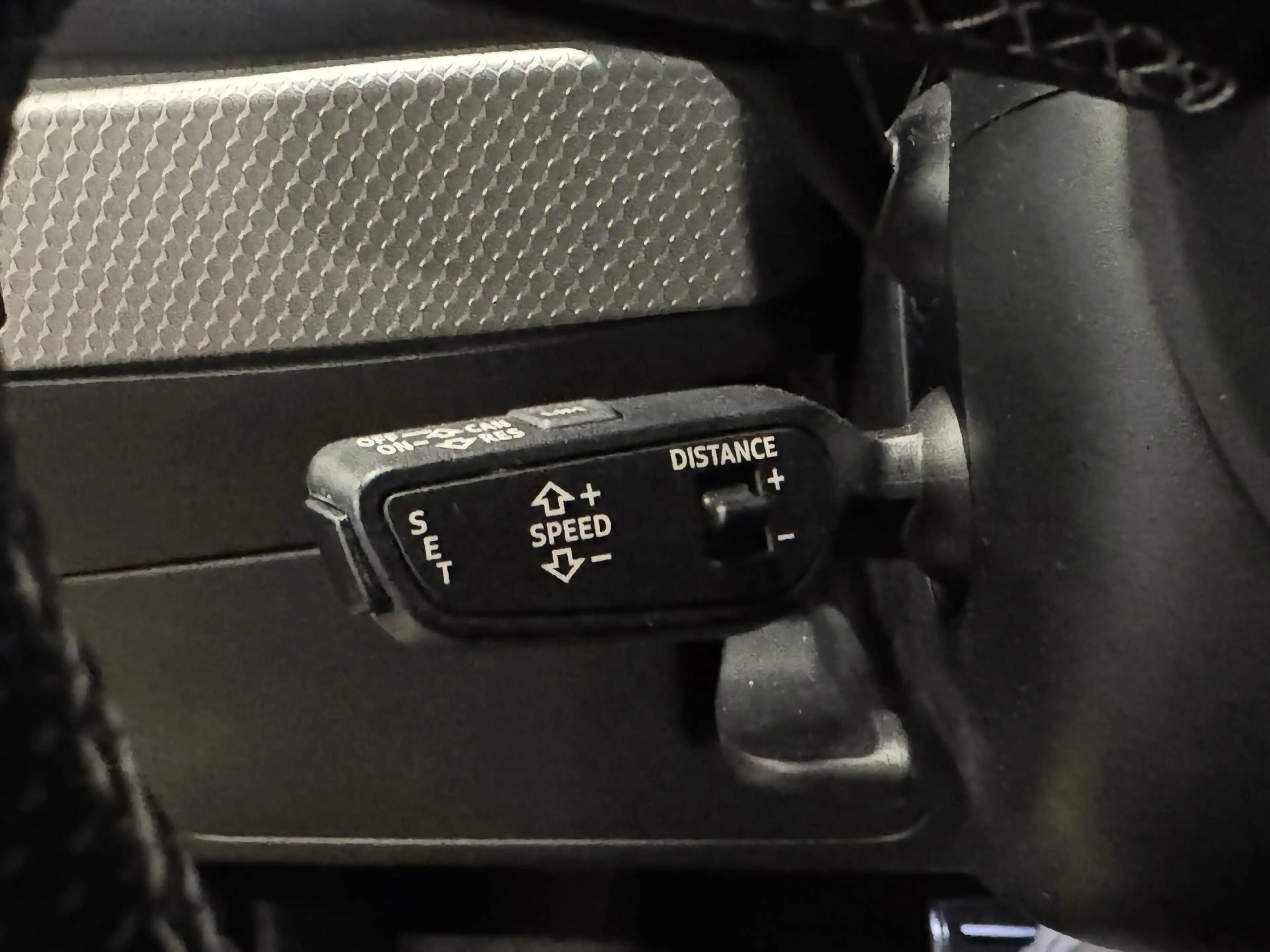 Audi A1 Citycarver 35 TFSI epic | BLACK OPTIC | B&O | NARD — photo 9