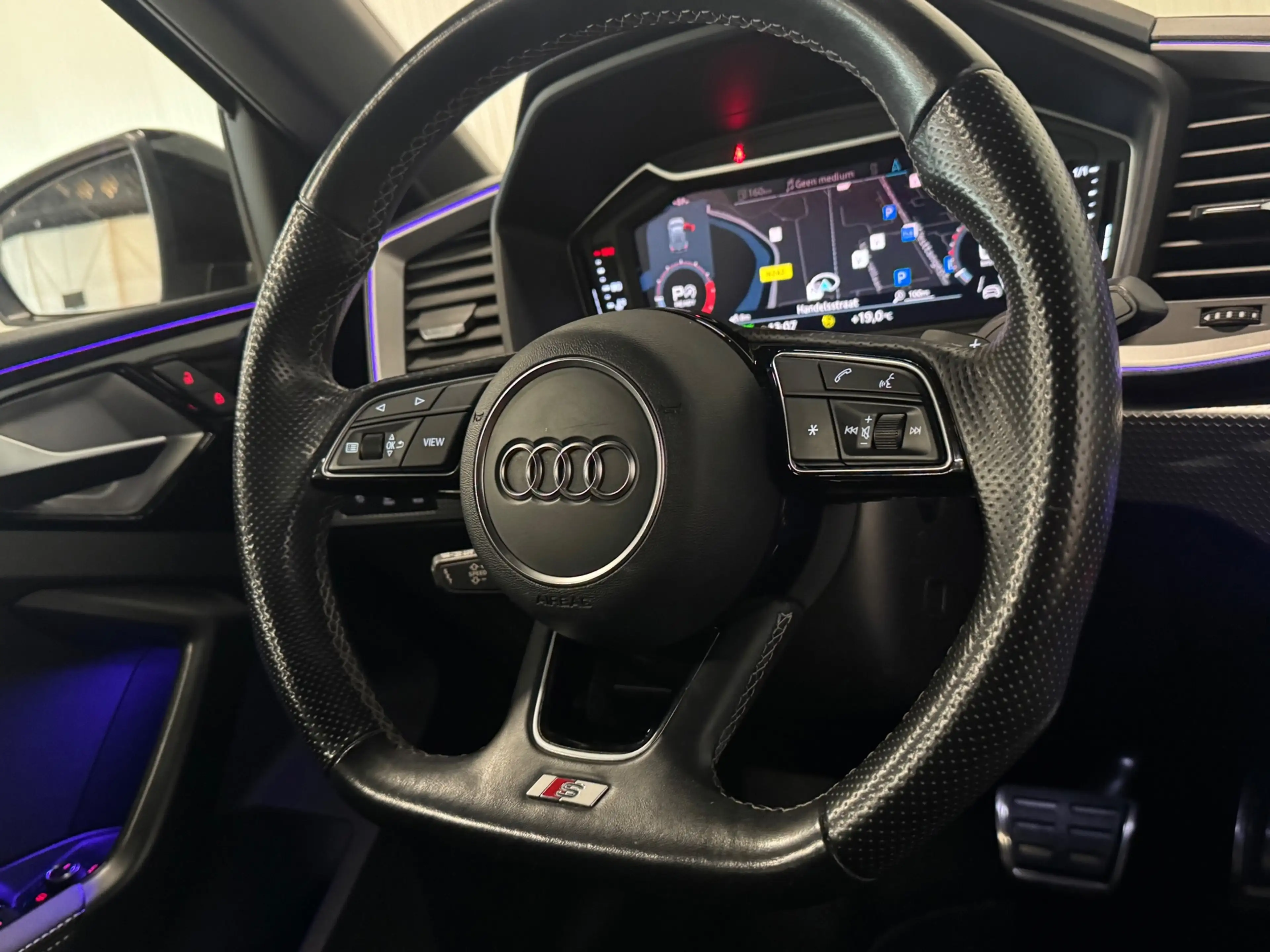 Audi A1 Citycarver 35 TFSI epic | BLACK OPTIC | B&O | NARD — photo 17