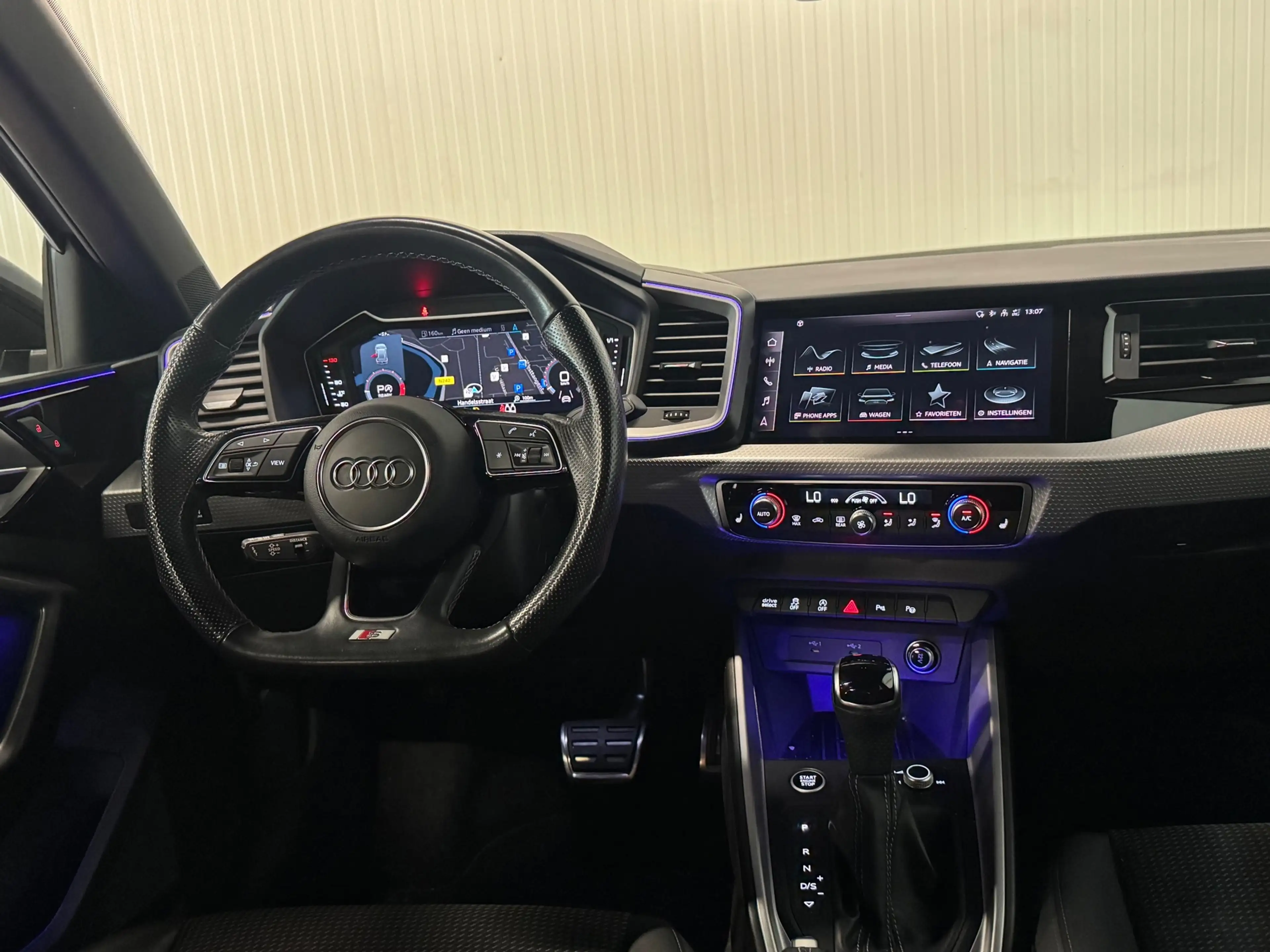 Audi A1 Citycarver 35 TFSI epic | BLACK OPTIC | B&O | NARD — photo 15