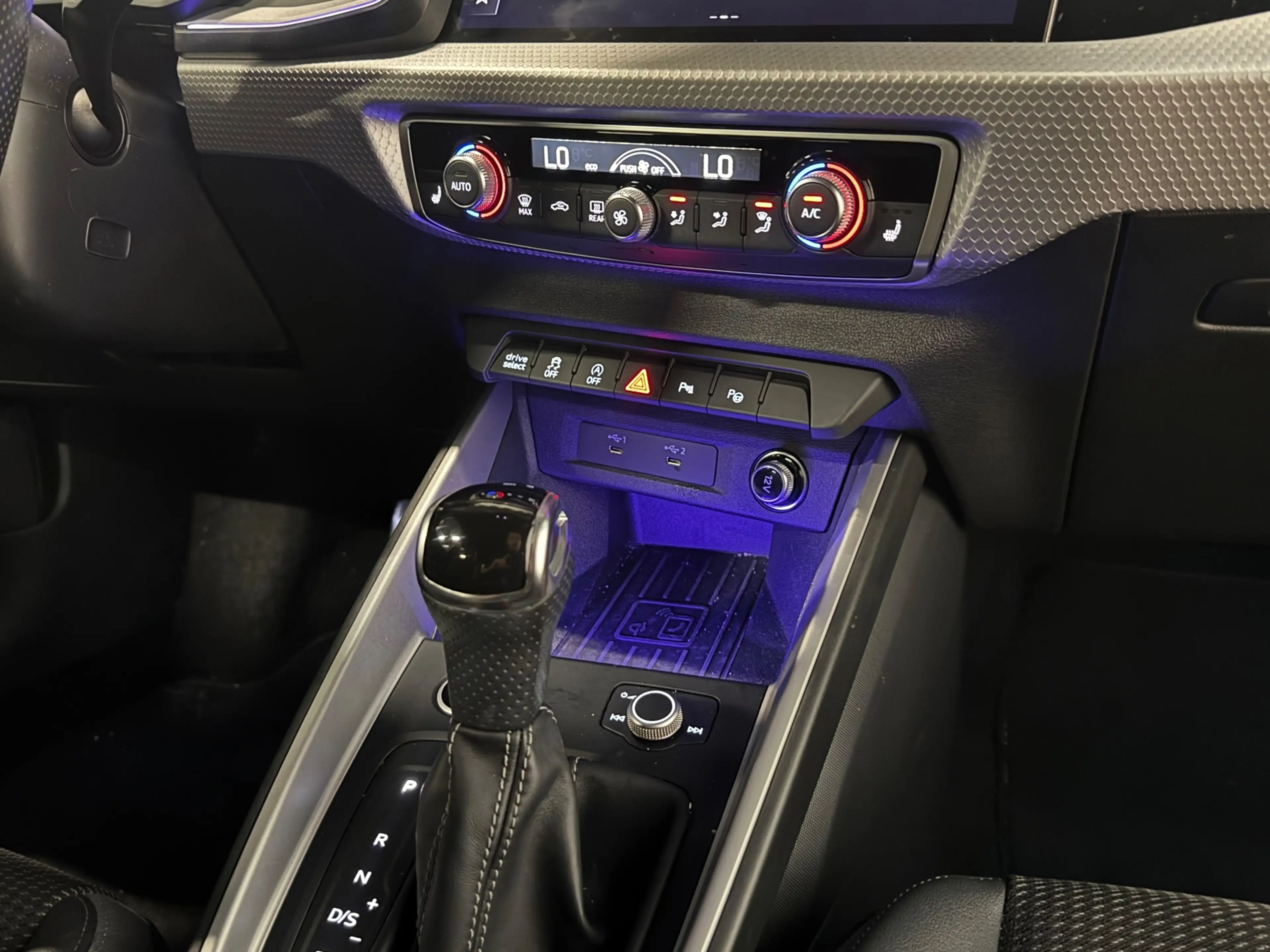 Audi A1 Citycarver 35 TFSI epic | BLACK OPTIC | B&O | NARD — photo 18