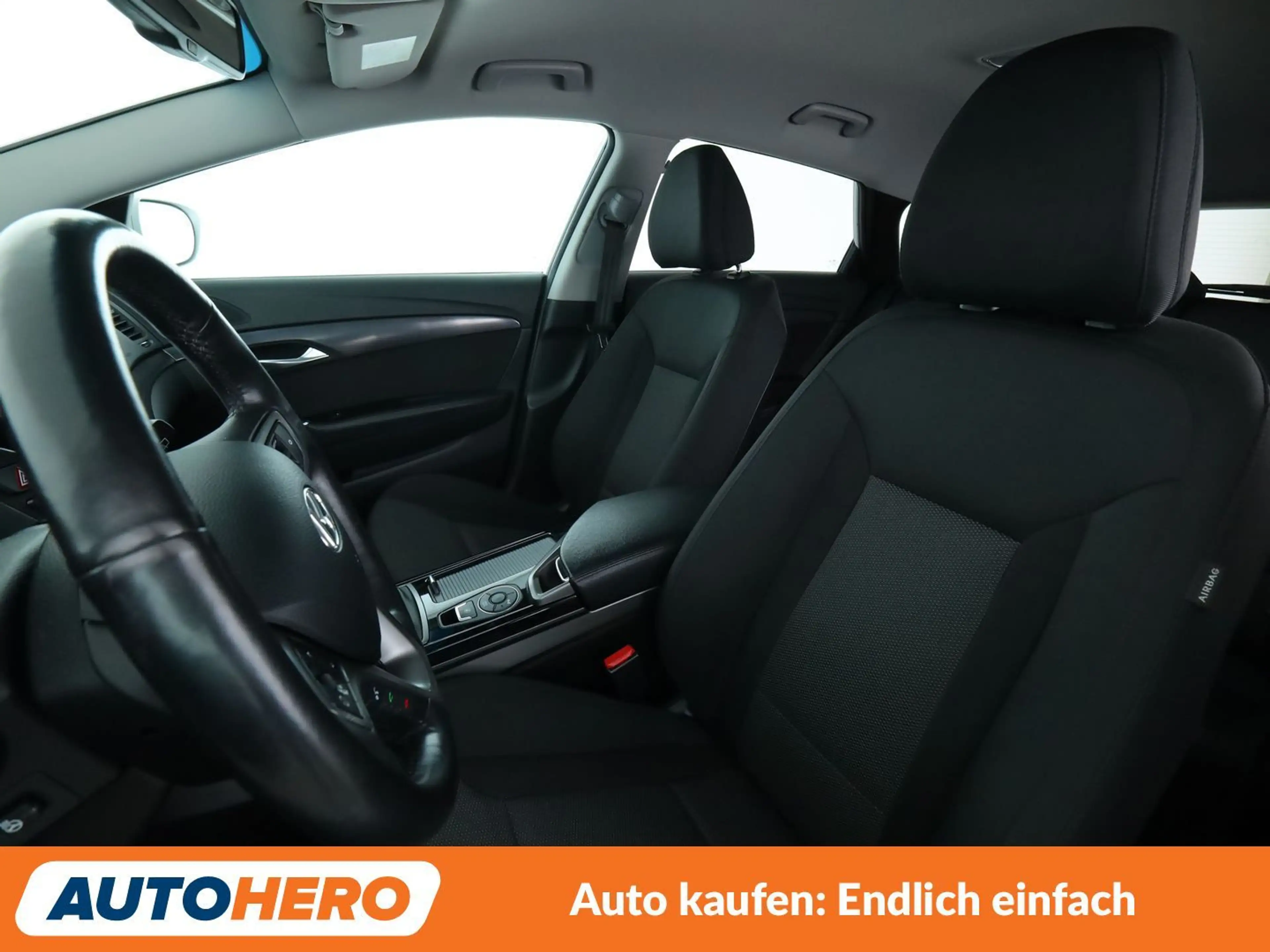 Hyundai i40 1.6 Trend Blue*NAVI*TEMPO*CAM*PDC*SHZ* — photo 10