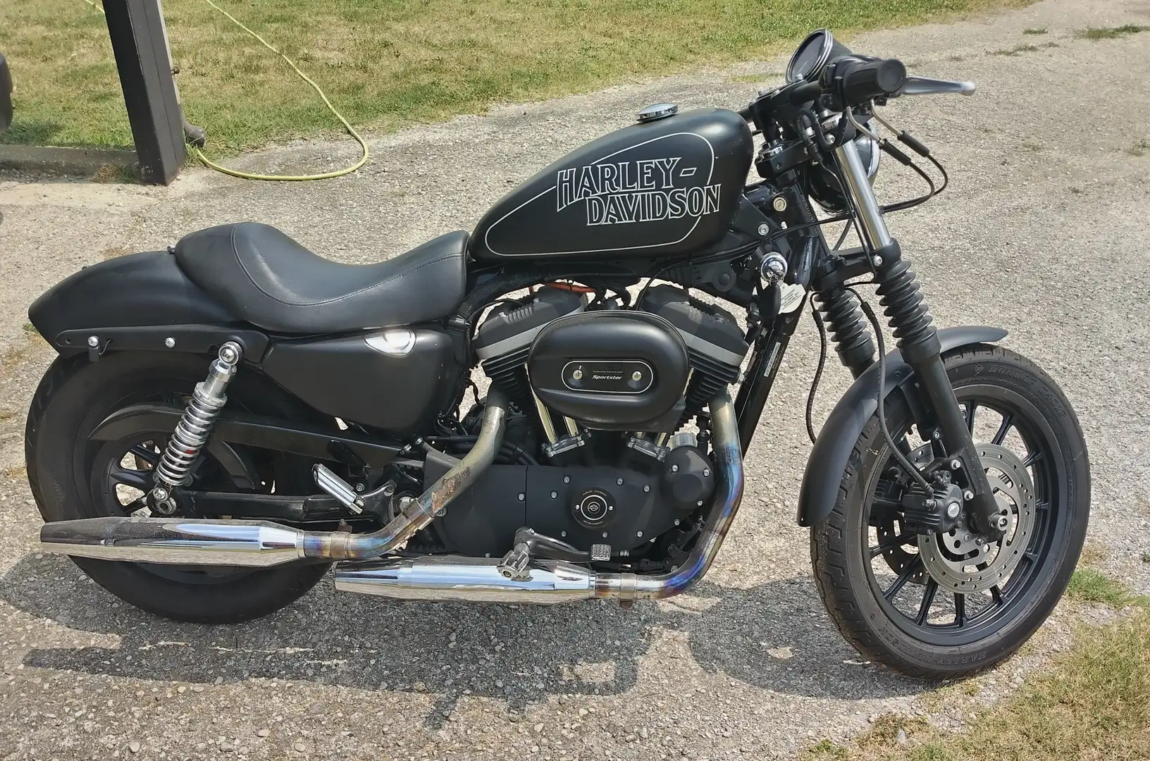 Harley-Davidson Sportster Nero - 1