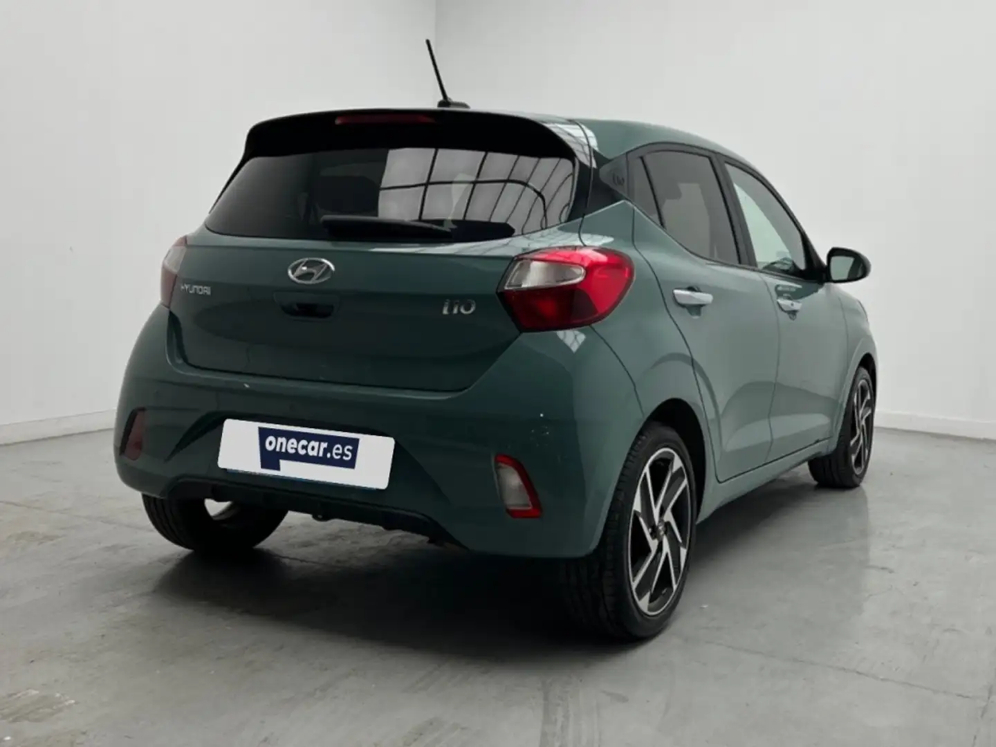 Hyundai i10 1.0 TECNO 67CV 5P Grün - 2