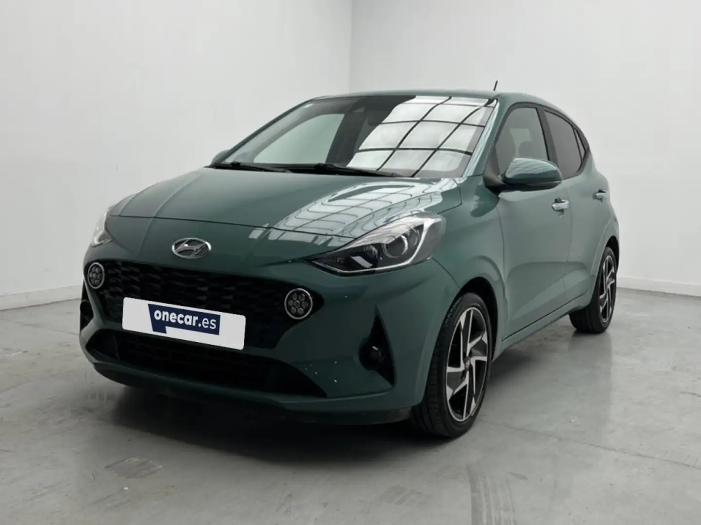 Hyundai i10 1.0 TECNO 67CV 5P Grün - 1