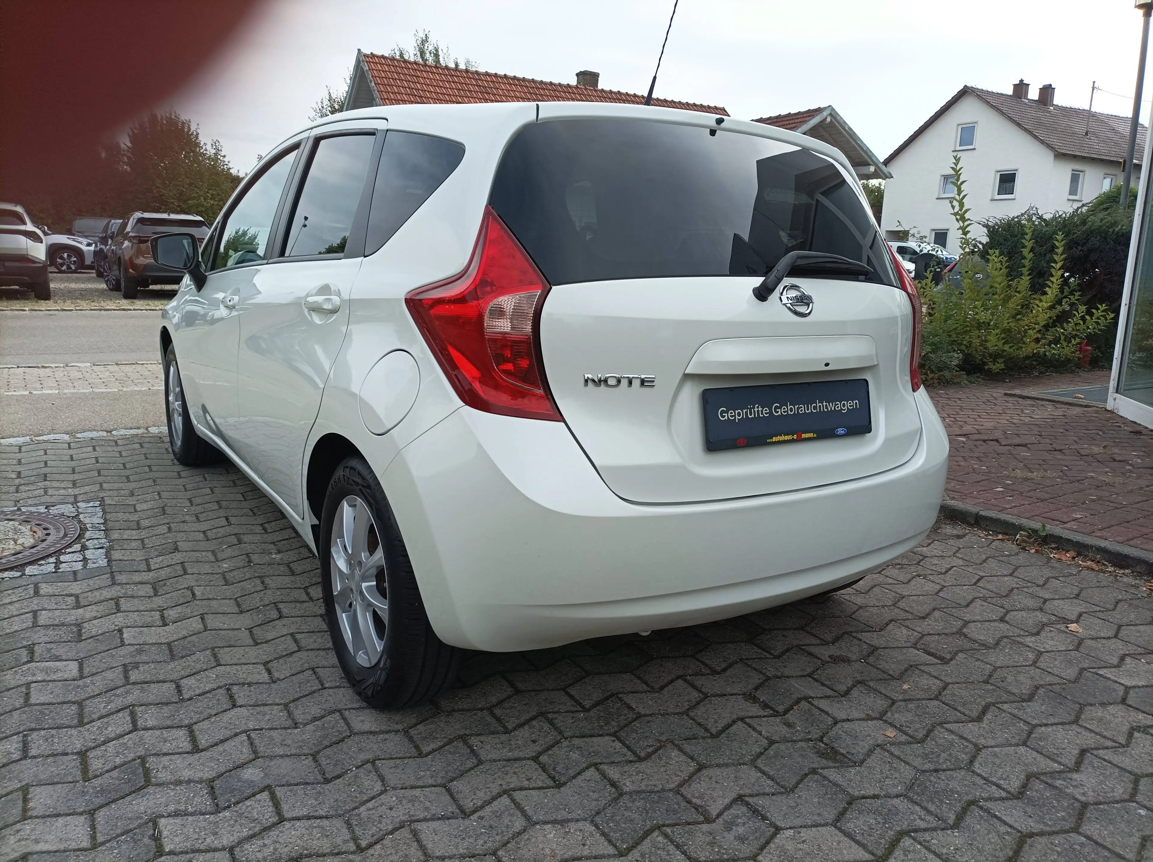 Nissan Note 1.2 acenta+ — photo 3