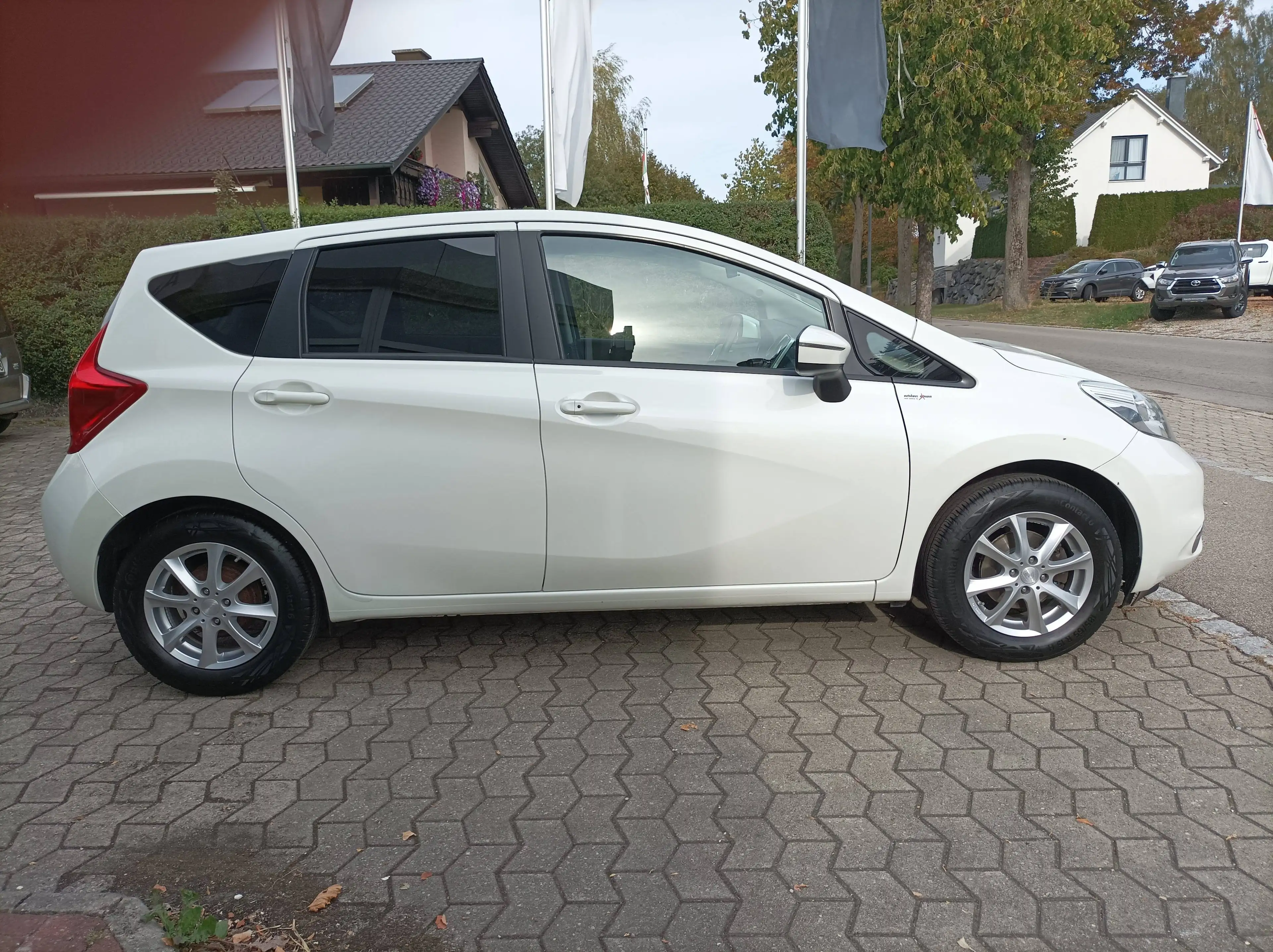 Nissan Note 1.2 acenta+ — photo 6