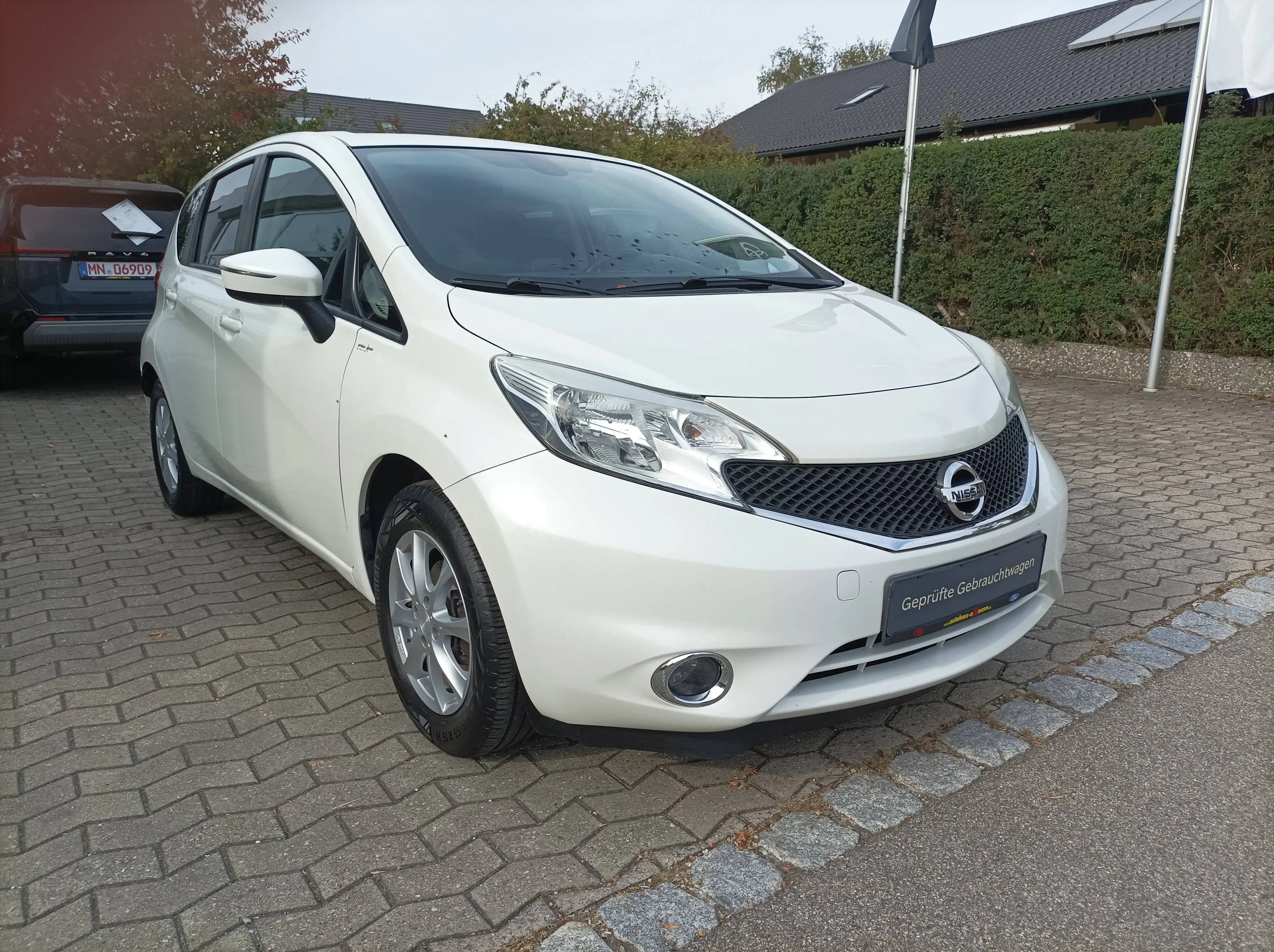 Nissan Note 1.2 acenta+ — photo 7