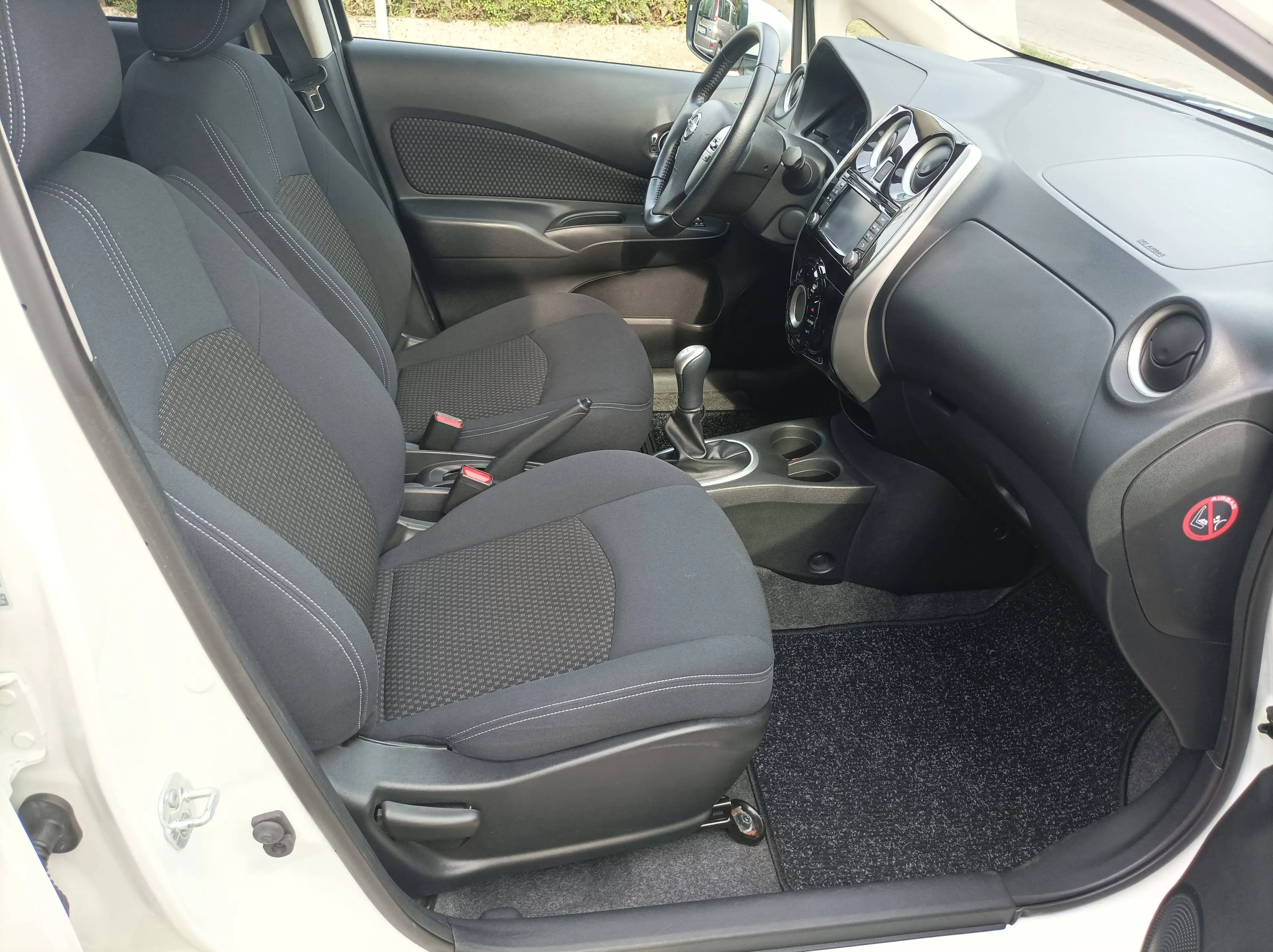 Nissan Note 1.2 acenta+ — photo 13