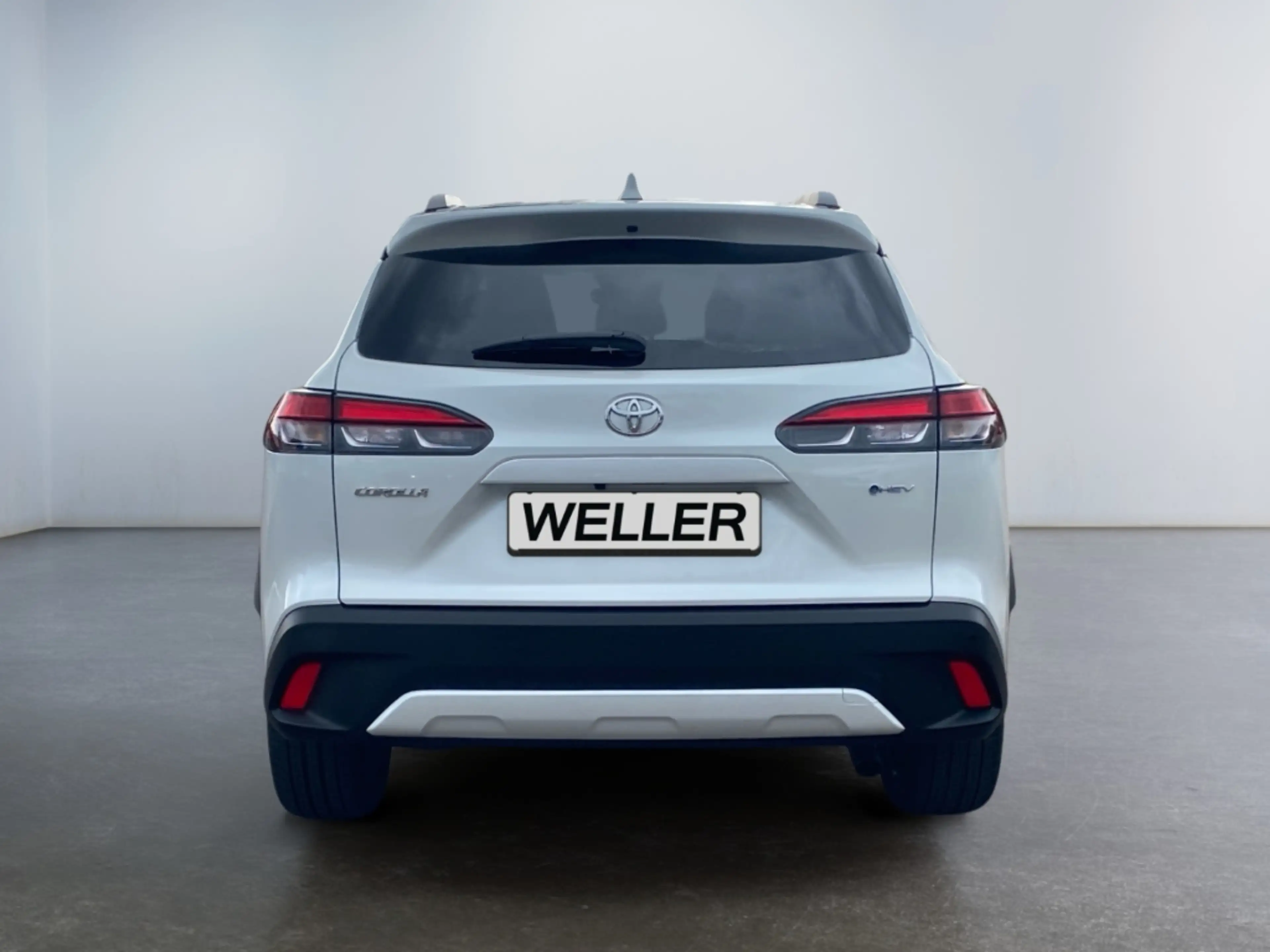 Toyota Corolla Cross Hybrid Lounge *4x4*360°*LED*Keyless* — photo 6