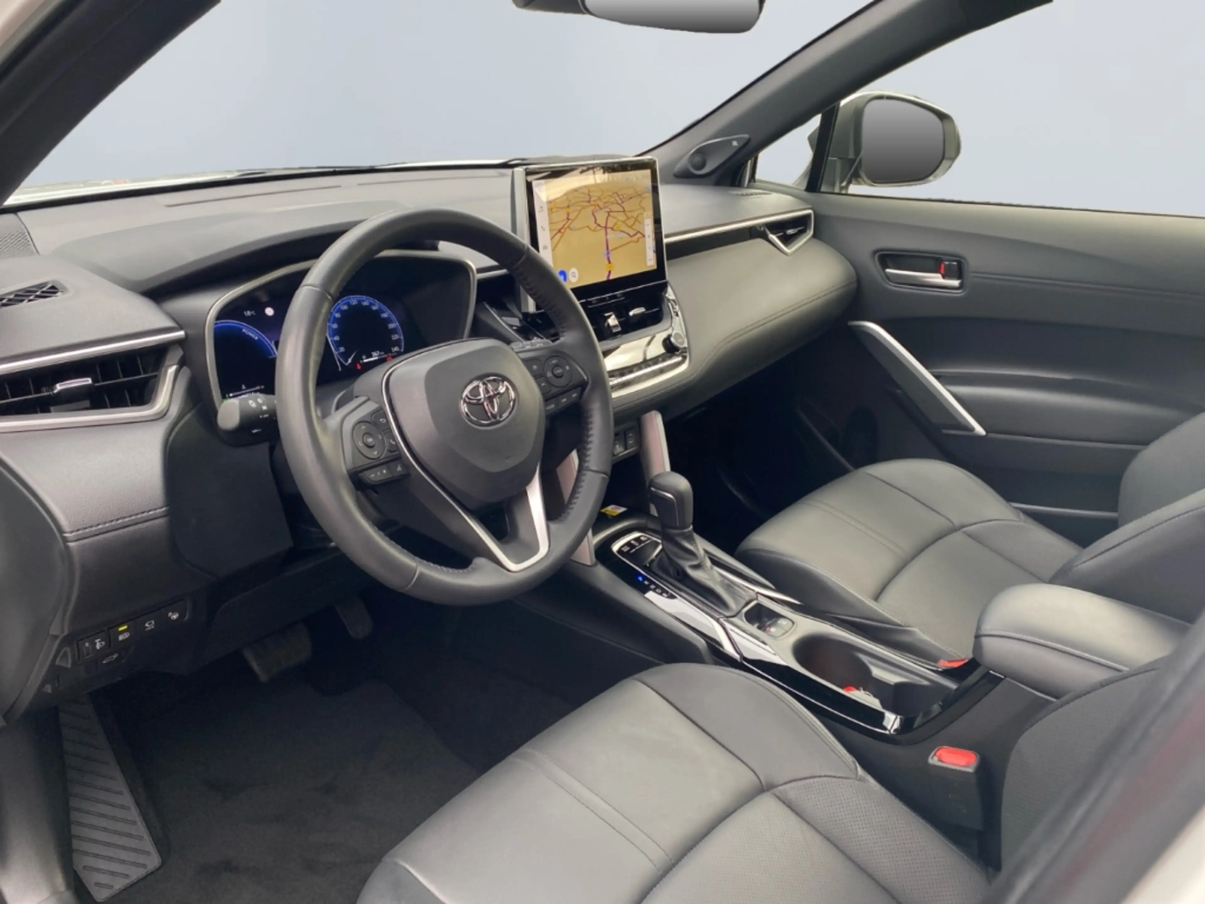Toyota Corolla Cross Hybrid Lounge *4x4*360°*LED*Keyless* — photo 9
