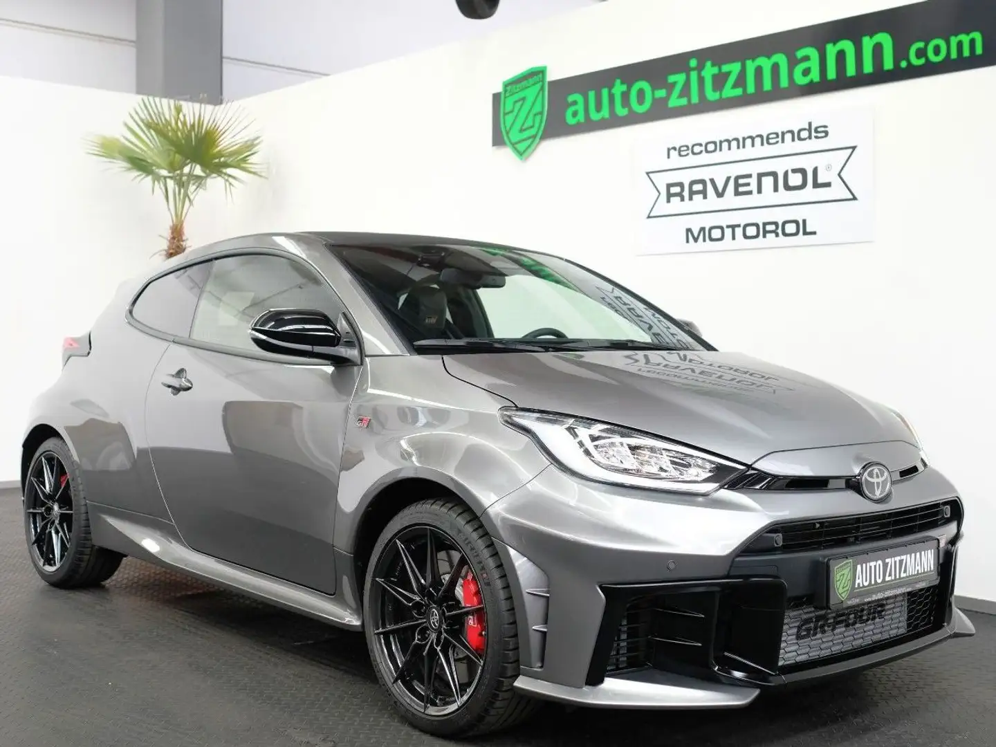 Toyota Yaris GR High-Perf/SCHMIEDE/FACELIFT/CONVENIENCE Grau - 1
