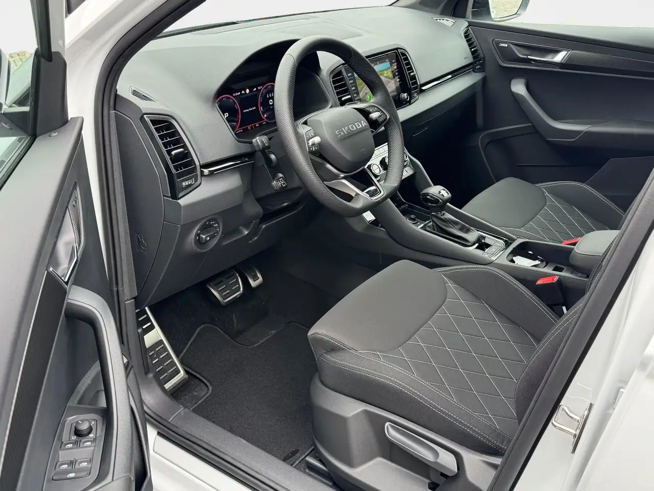 Skoda Karoq 2026 — фото 10