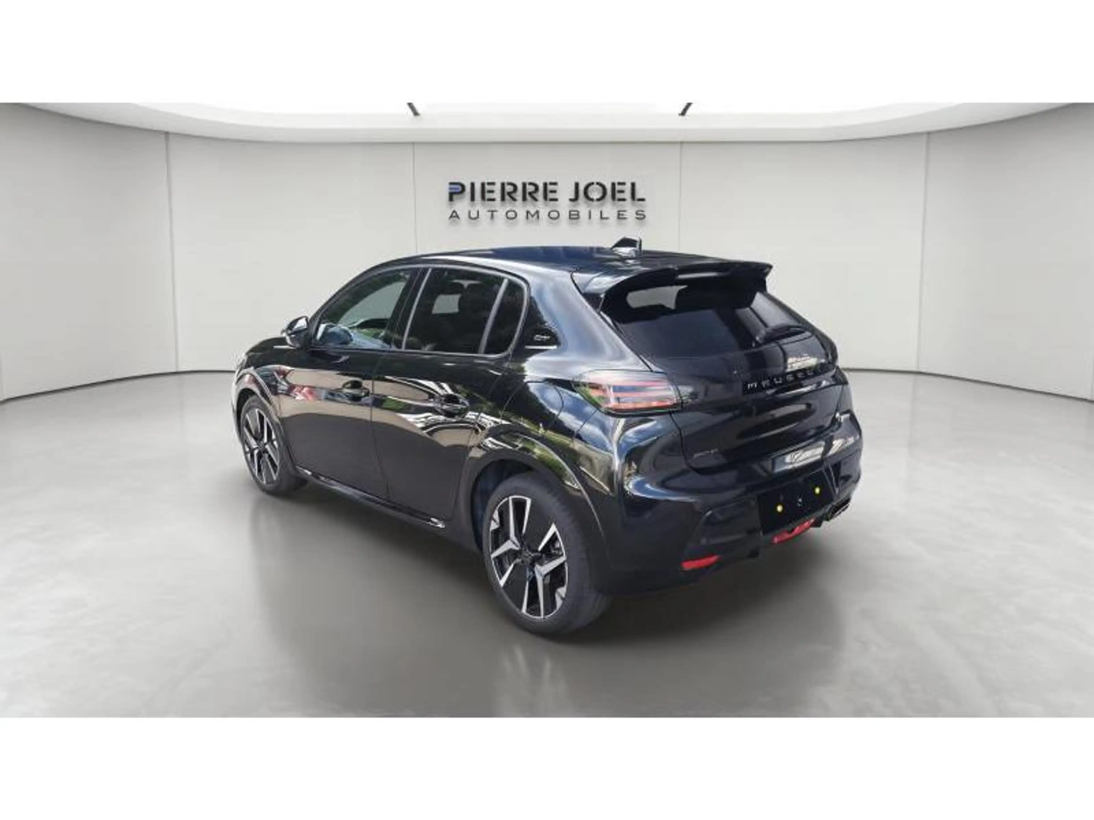 Peugeot 208 GT MILD HYBRIDE 145 CV DCS6 + ALCANTARA — photo 3