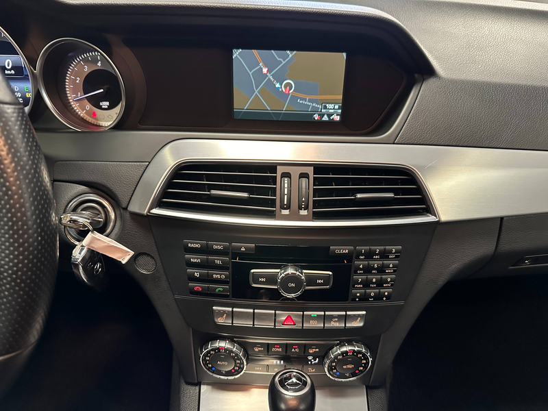 Mercedes-Benz C 250 C 250 T CGI AMG-Line Avantg. Autom. NAVI PDC — photo 14
