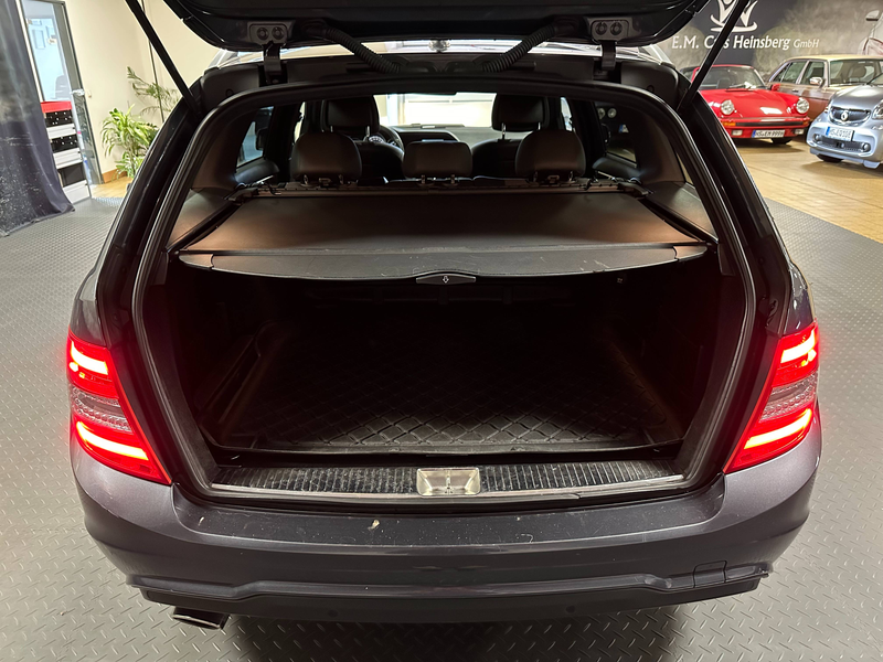 Mercedes-Benz C 250 C 250 T CGI AMG-Line Avantg. Autom. NAVI PDC — photo 9