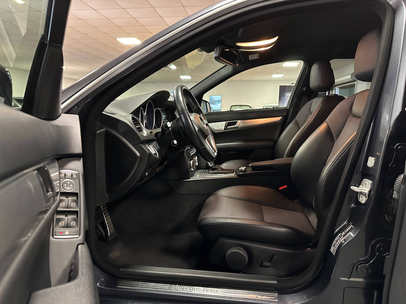 Mercedes-Benz C 250 C 250 T CGI AMG-Line Avantg. Autom. NAVI PDC — photo 7