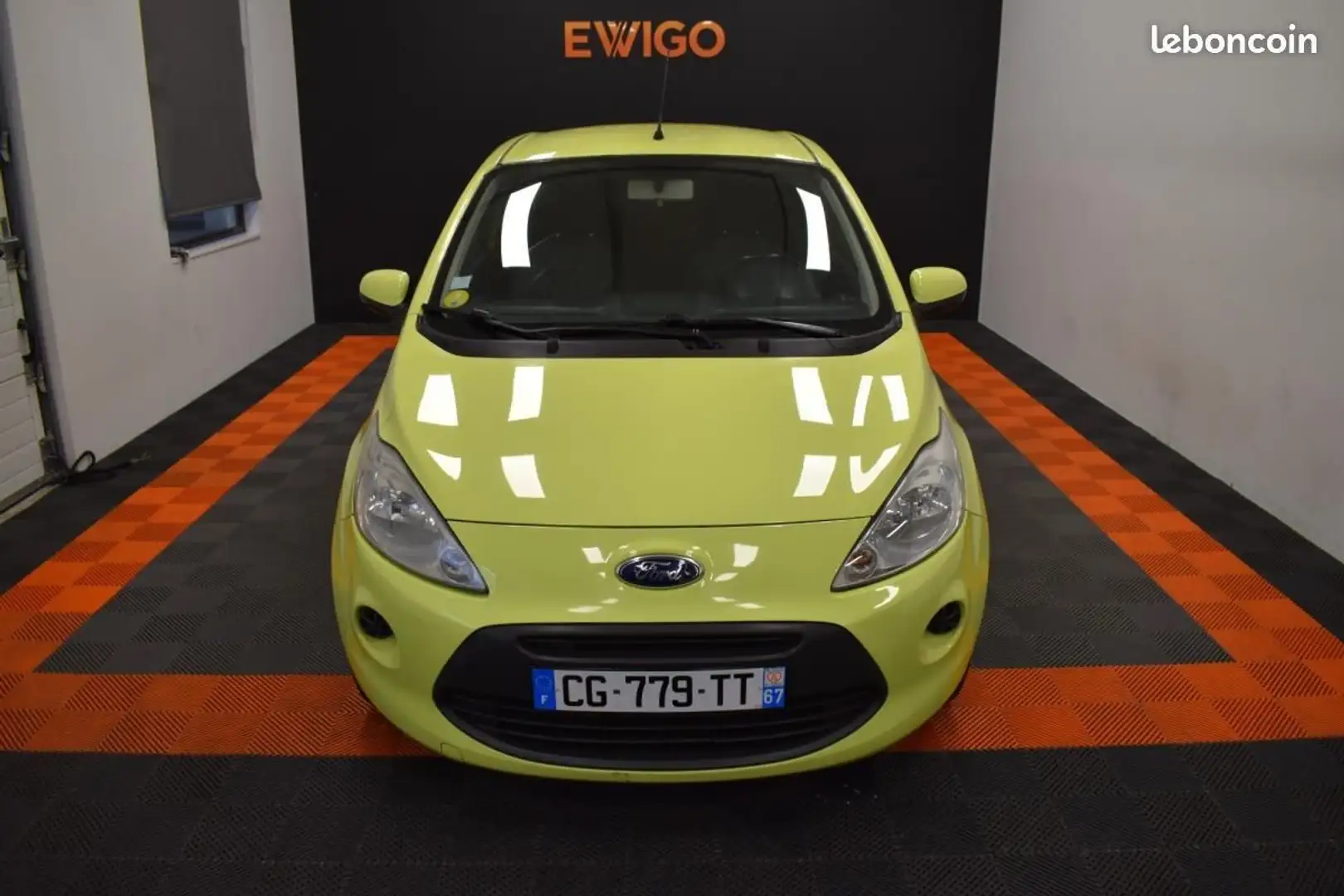 Ford Ka/Ka+ 1.3 TDCI 75ch IDEAL JEUNE CONDUCTEUR Vert - 2
