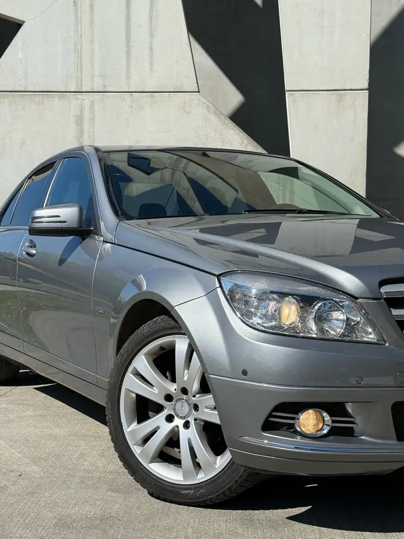 Mercedes-Benz C 200 CDI BlueEFFICIENCY Avantgarde - 2