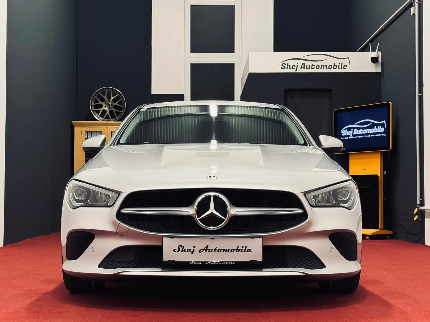 Mercedes-Benz CLA 200 CLA 200 d Shooting Brake°R-Kamera°Virtual Grau - 2