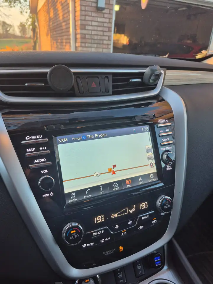 Nissan Murano снимка Nissan Murano