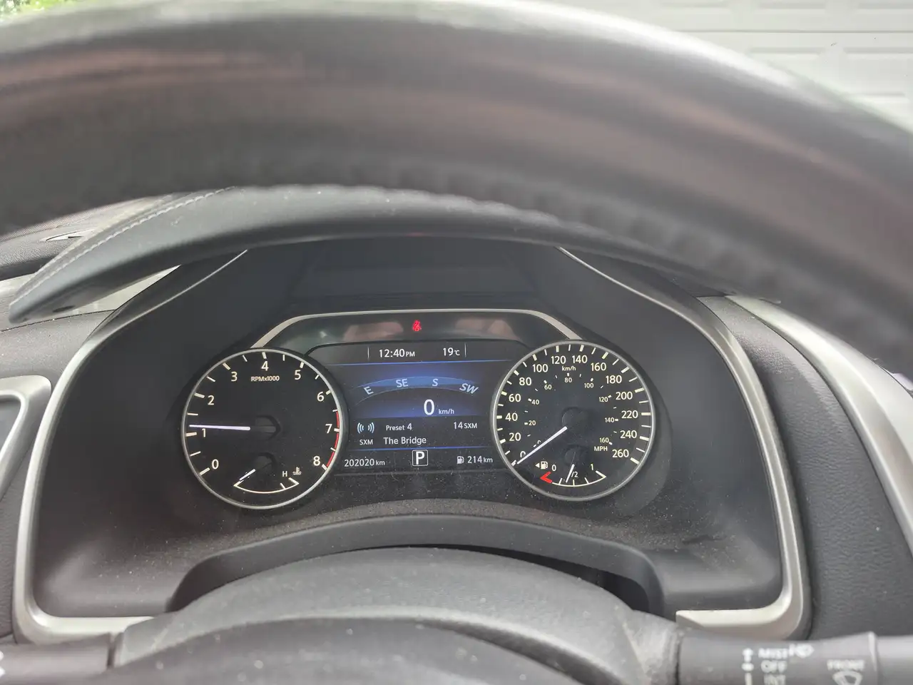 Nissan Murano снимка Nissan Murano