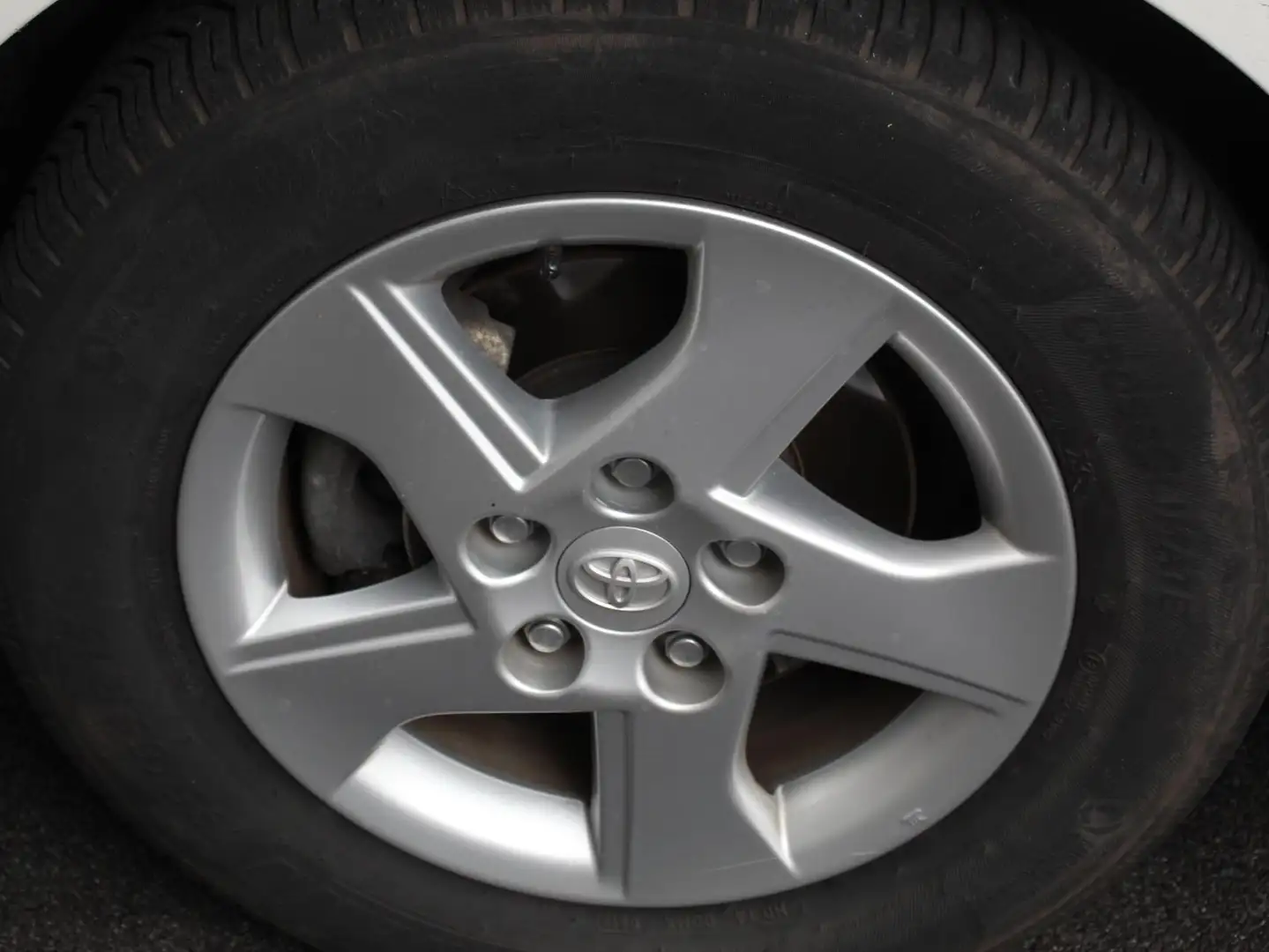 Toyota Auris 1.8 Full Hybrid Automaat Aspiration | Climate Cont Wit - 2