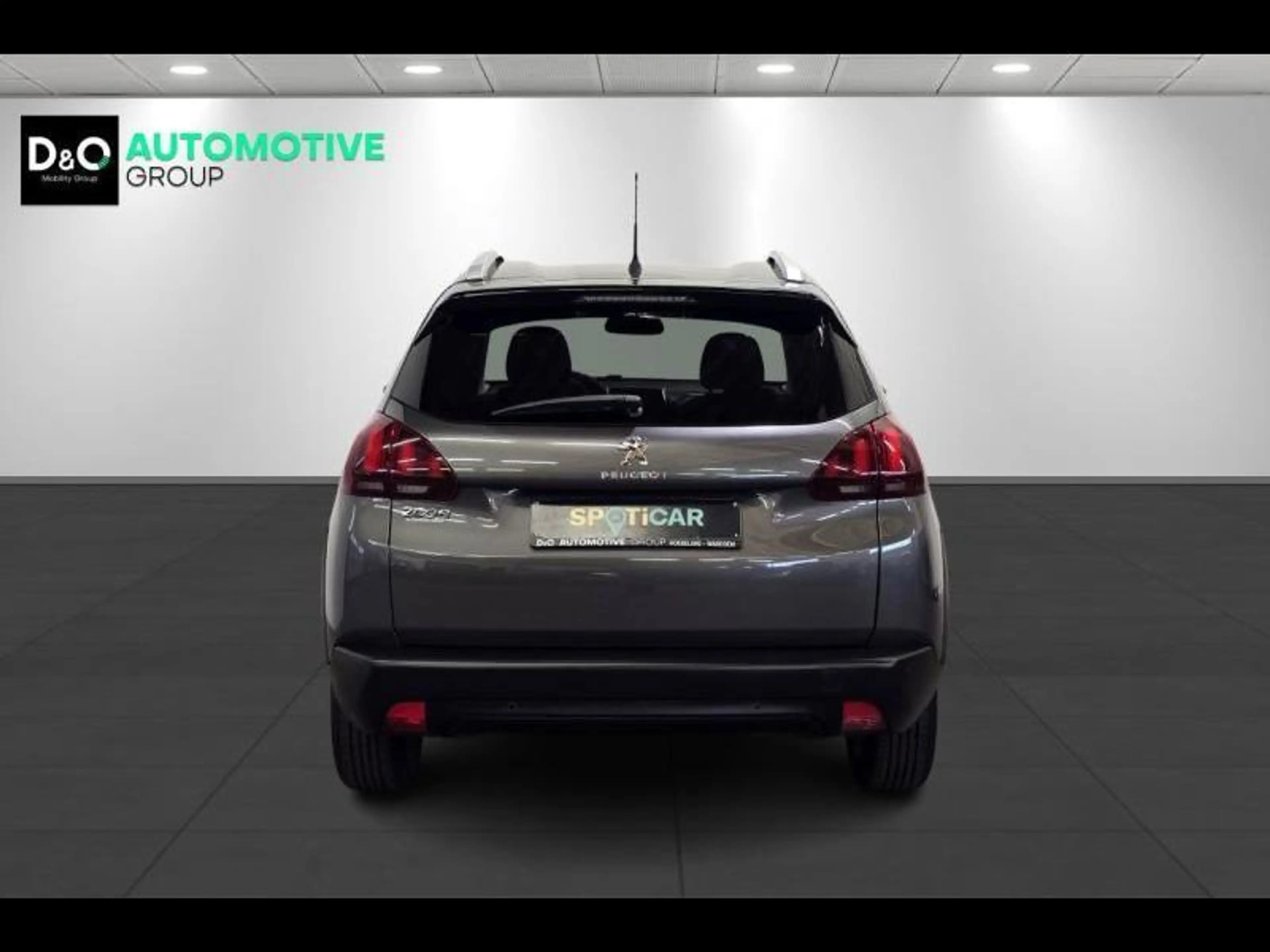Peugeot 2008 Signature gps — photo 7