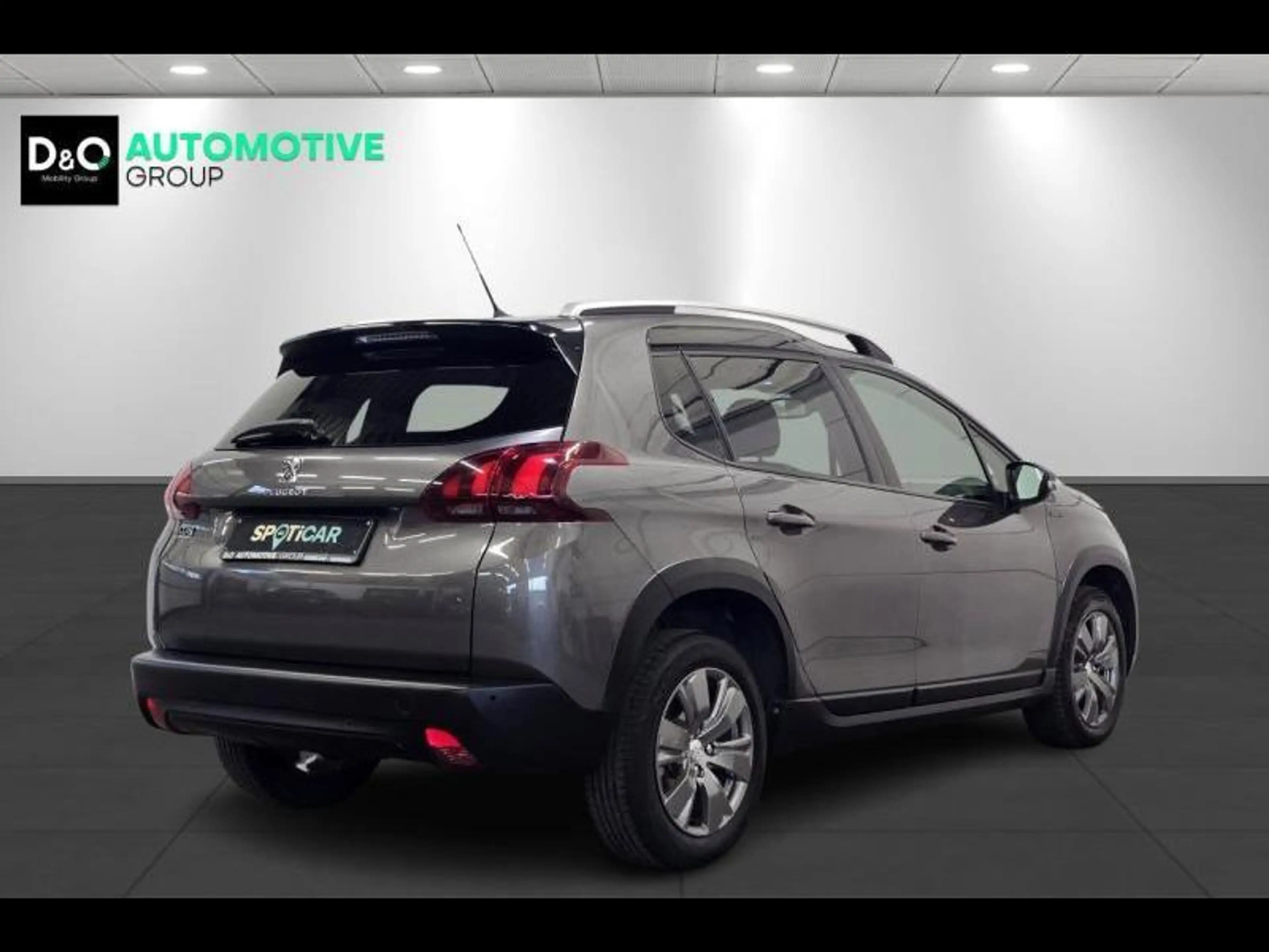 Peugeot 2008 Signature gps — photo 3