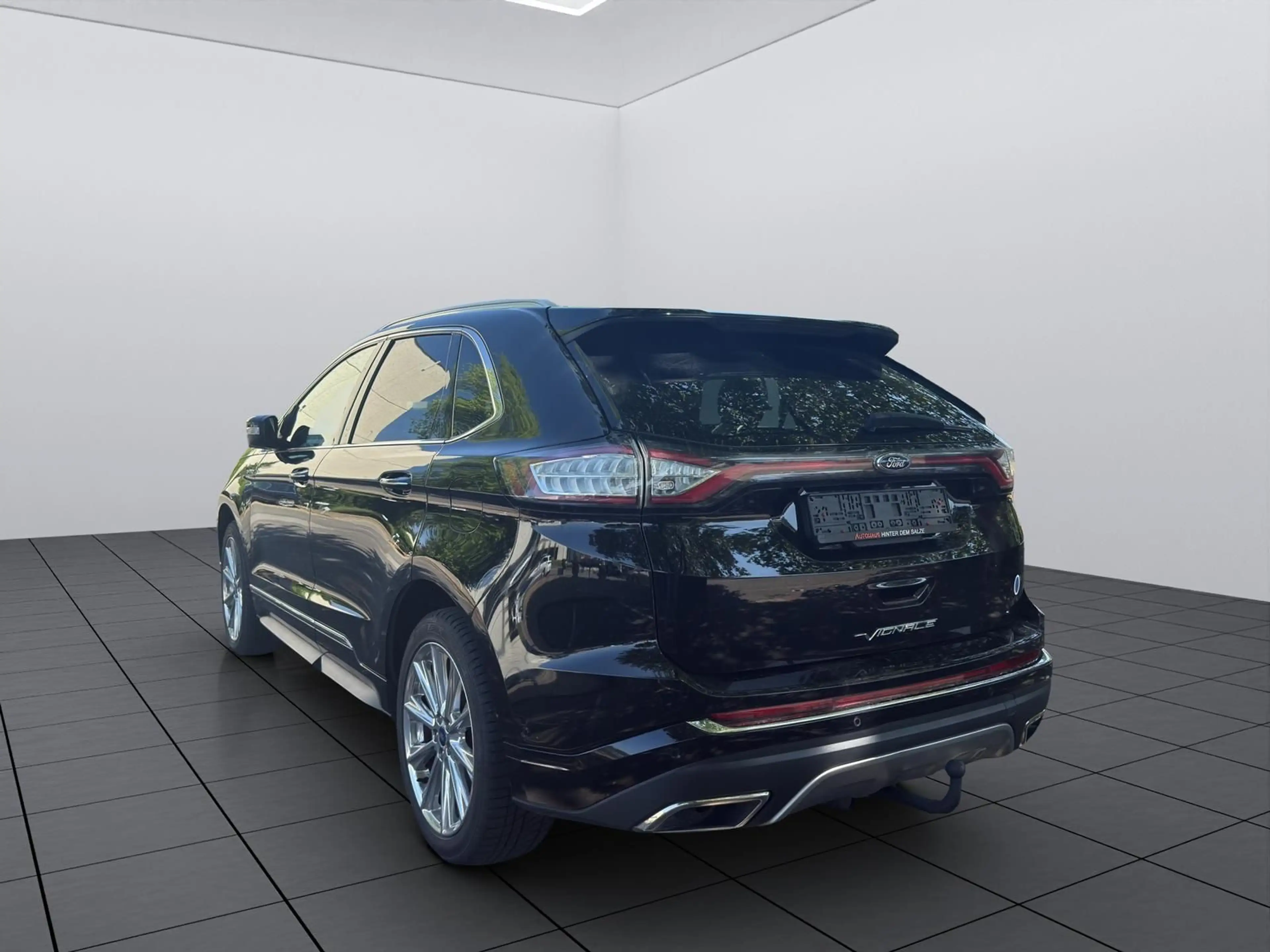 Ford Edge Vignale 4x4 2.0 TDCi*KAM*AHK*MEMORY* — photo 4