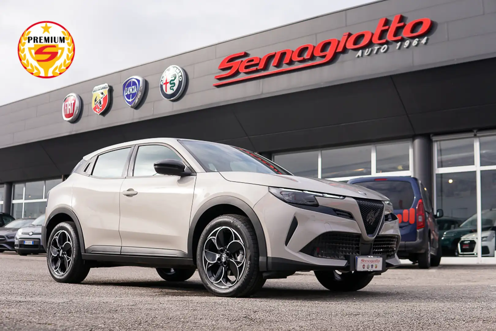 Alfa Romeo Junior Elettrica 156cv Beige - 1