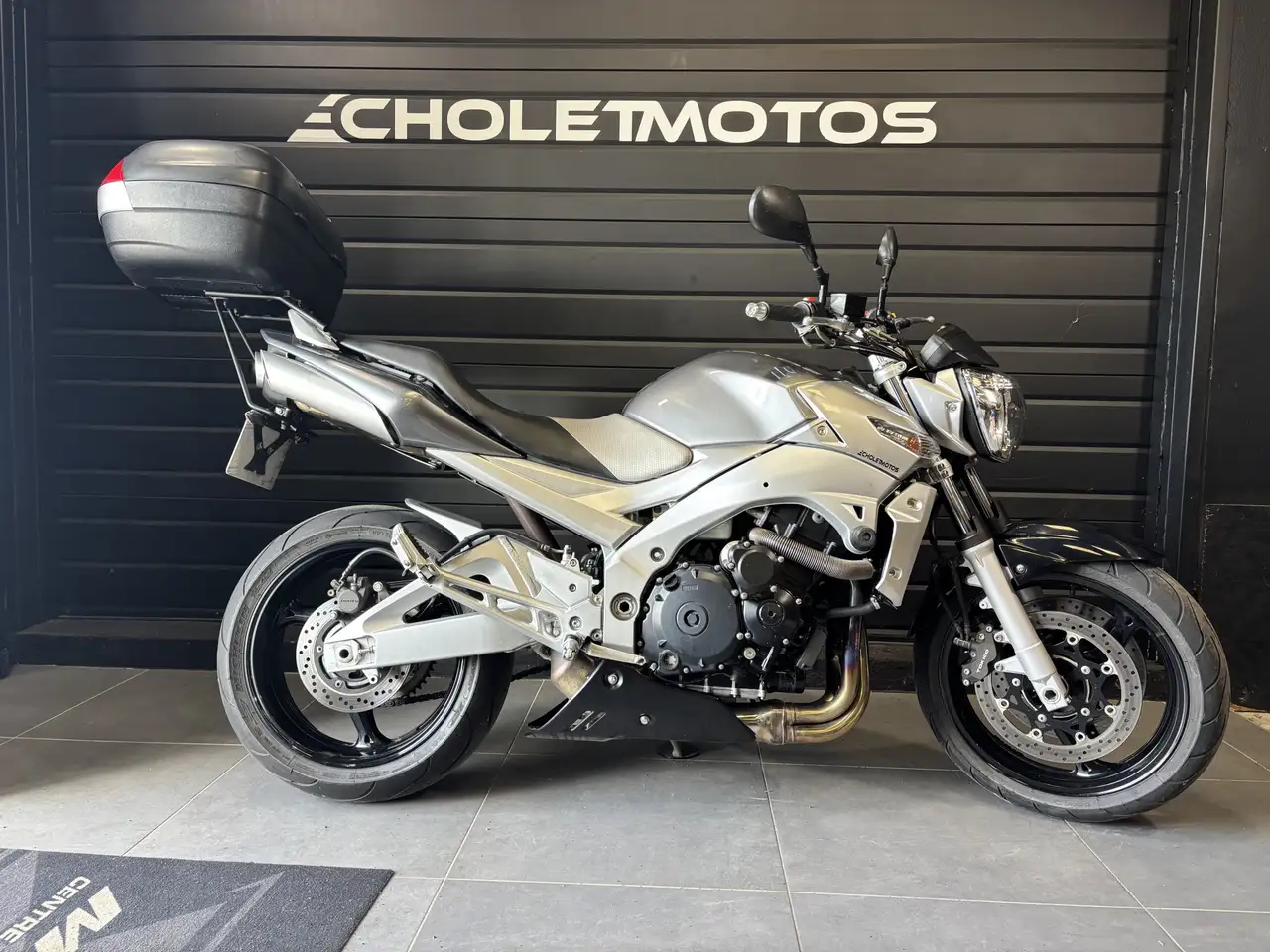 Suzuki GSR 600