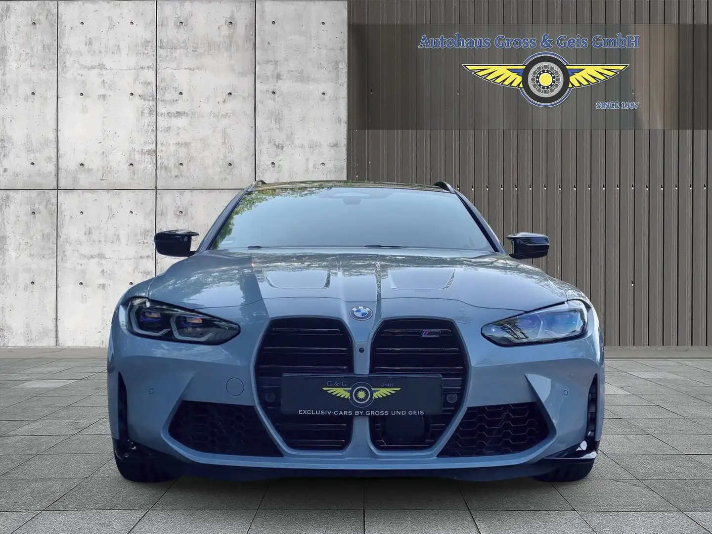 BMW M3 Competition Touring M  X- Drive Grau - 1