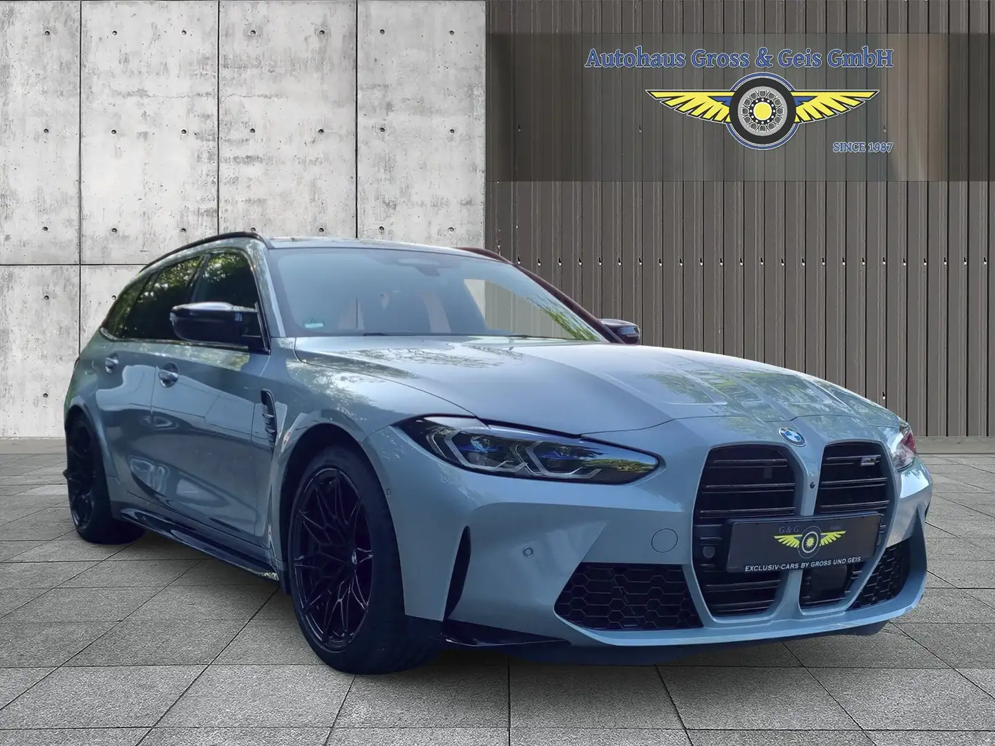 BMW M3 Competition Touring M  X- Drive Grau - 2
