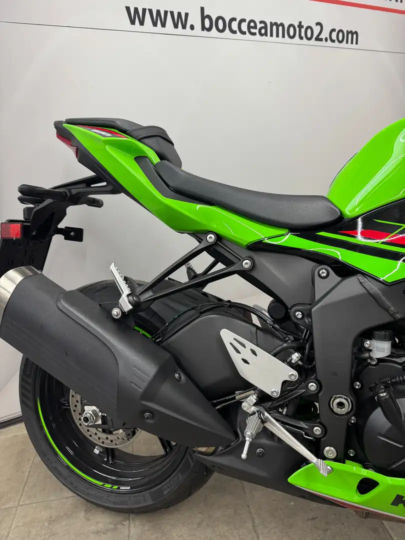 Kawasaki Ninja ZX-6R Verde - 2