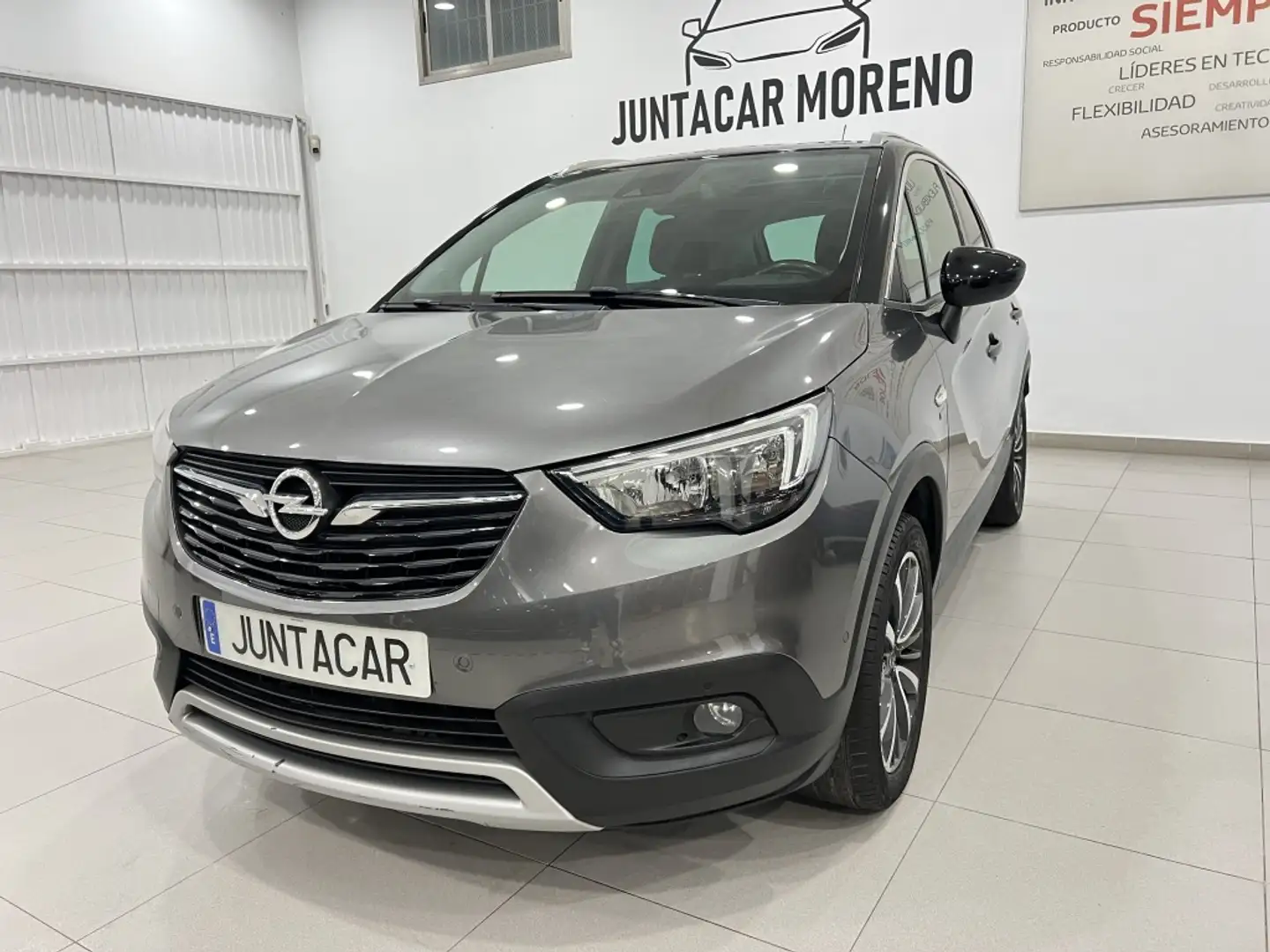 Opel Crossland X 1.2T S&S Design Line - 120 Aniversario 110 Gris - 2