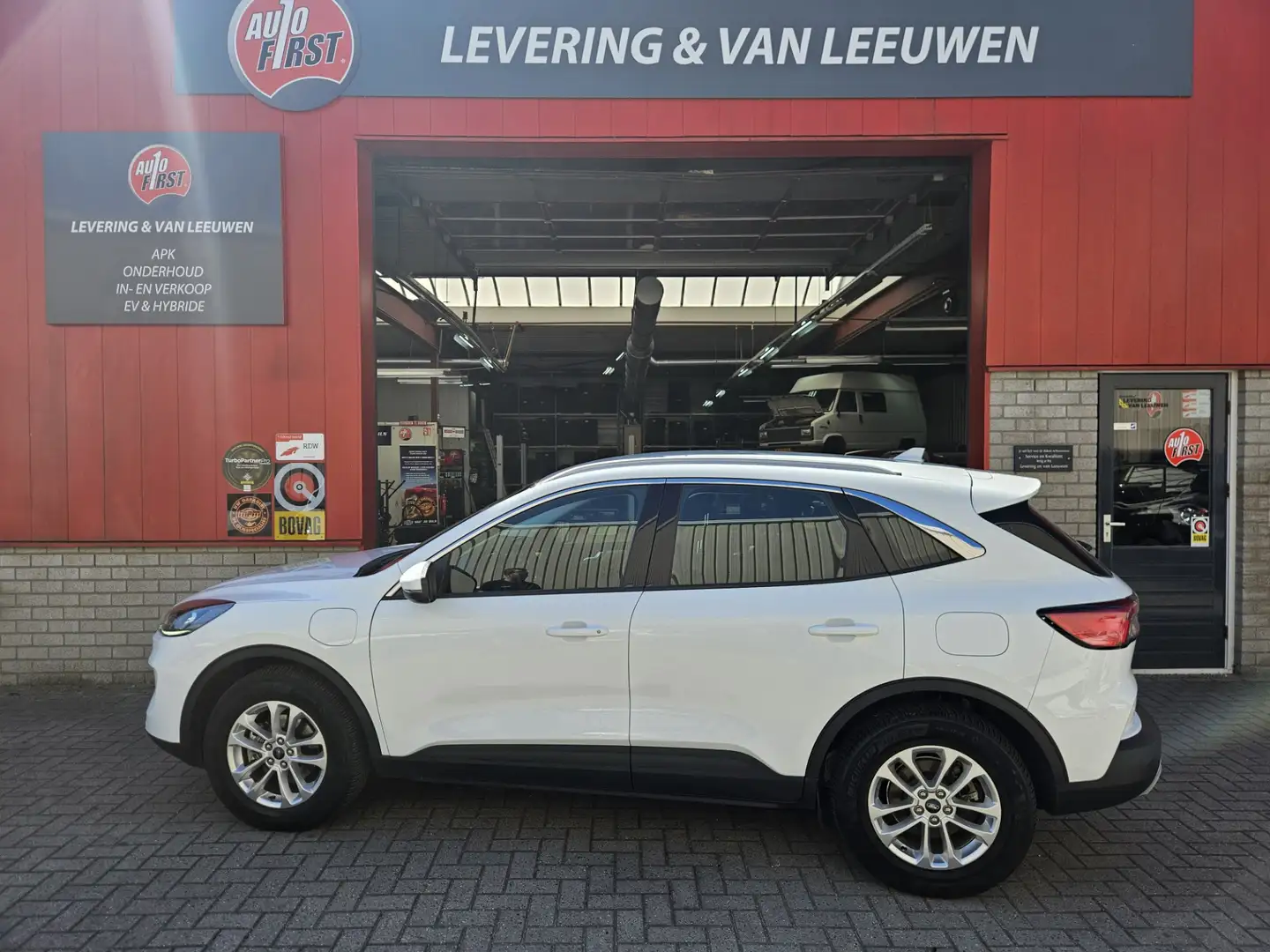 Ford Kuga 2.5 PHEV Titanium Navigatie/ Camera/ Stoelverwarmi Bianco - 2