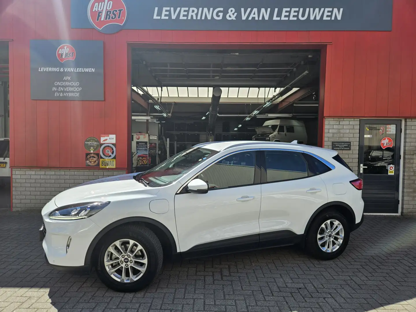 Ford Kuga 2.5 PHEV Titanium Navigatie/ Camera/ Stoelverwarmi Bianco - 1