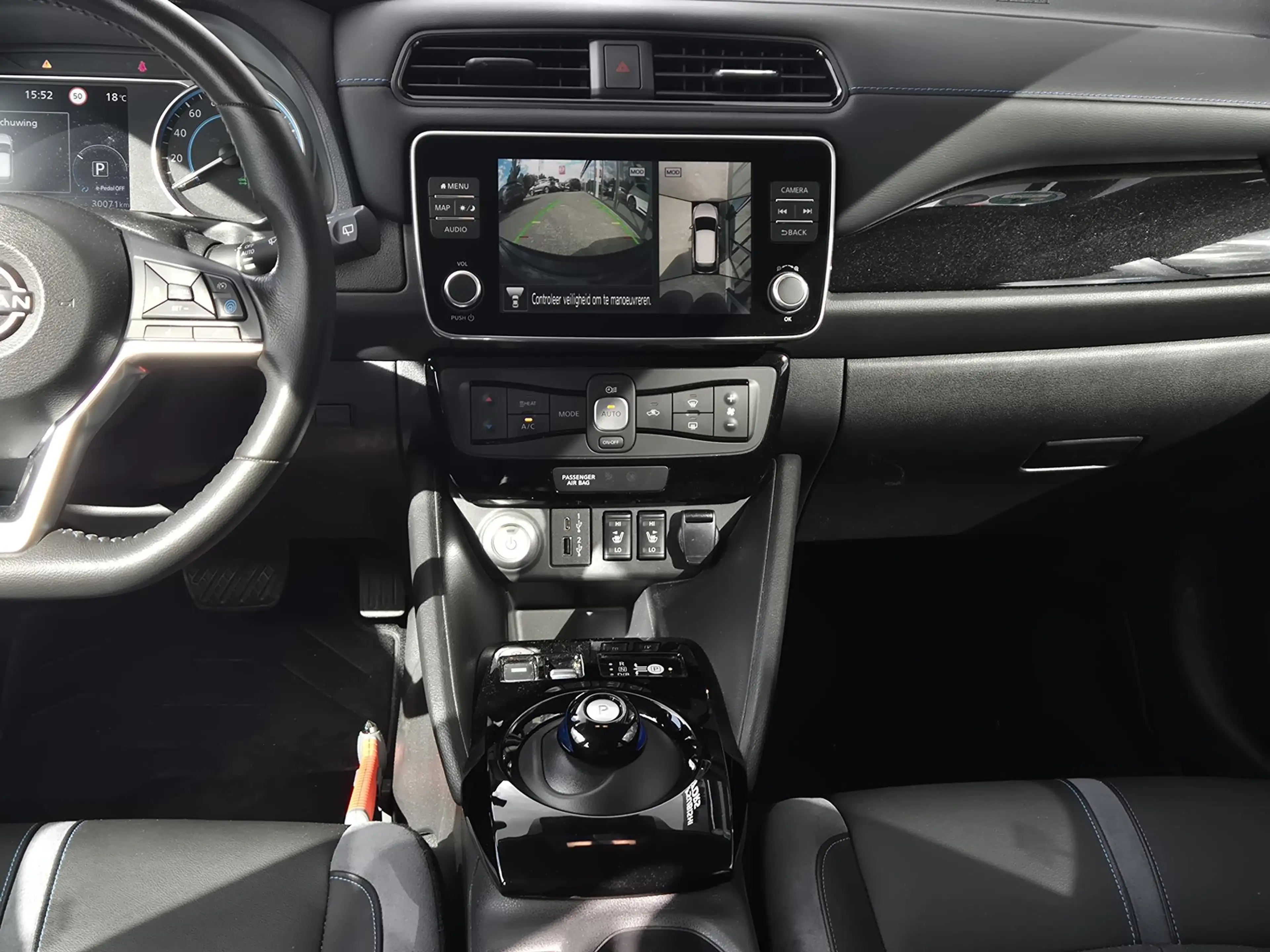 Nissan Leaf Tekna 39 kWh | Bose | Navigatie | 1e eigenaar | Fo — photo 10