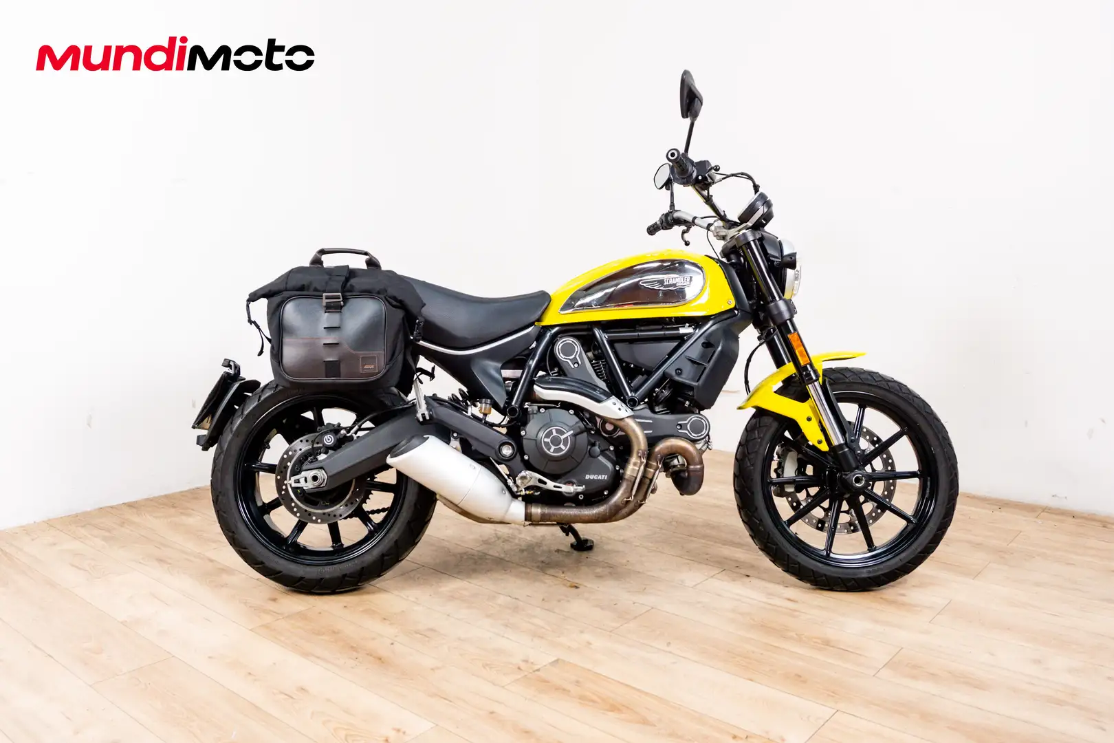 Ducati Scrambler - 1