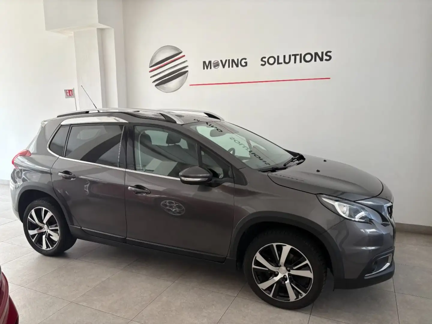 Peugeot 2008 PureTech 110 S&S ALLURE UNICO PROP.+GOMME Gris - 1