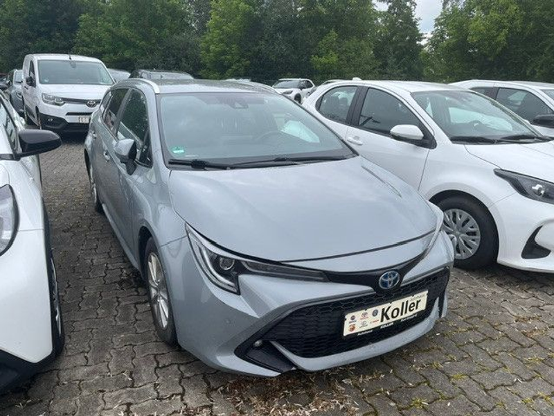 Toyota Corolla Touring Sports Hybrid Team D