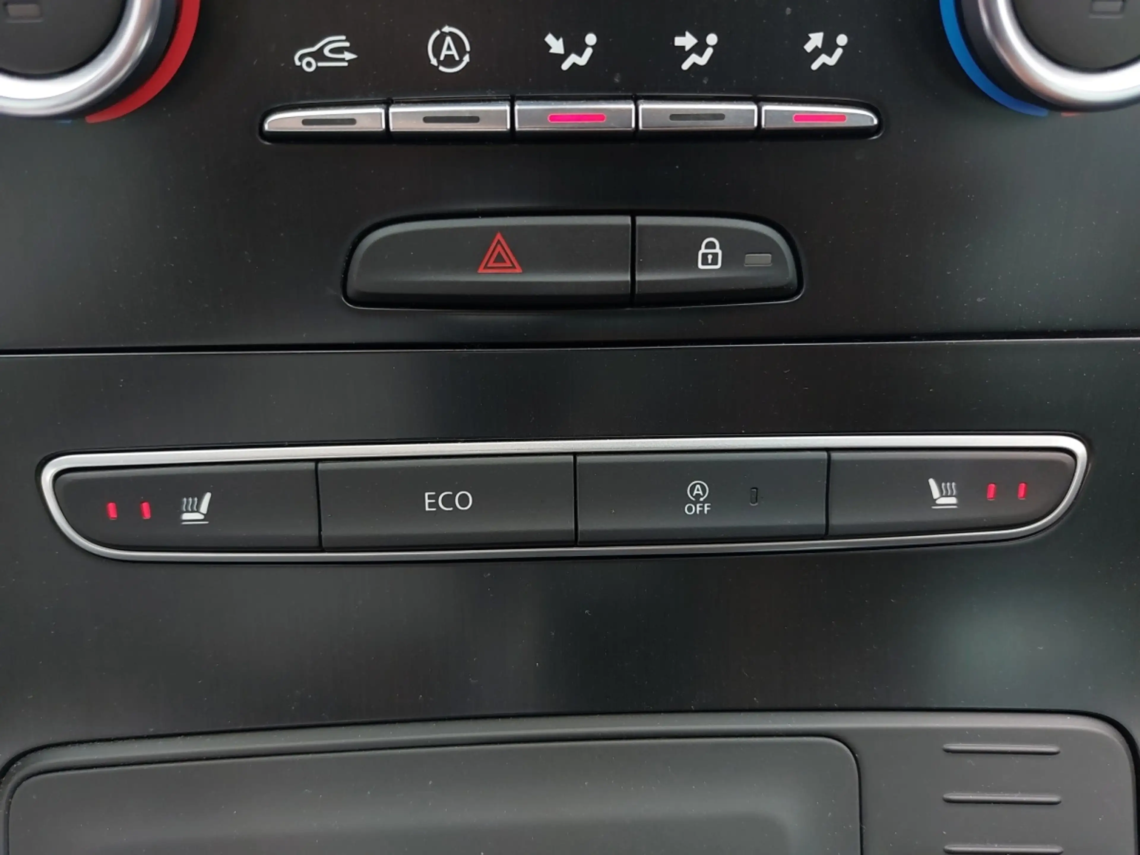 Renault Scenic Limited BLUE dCi 150 EDC — photo 15