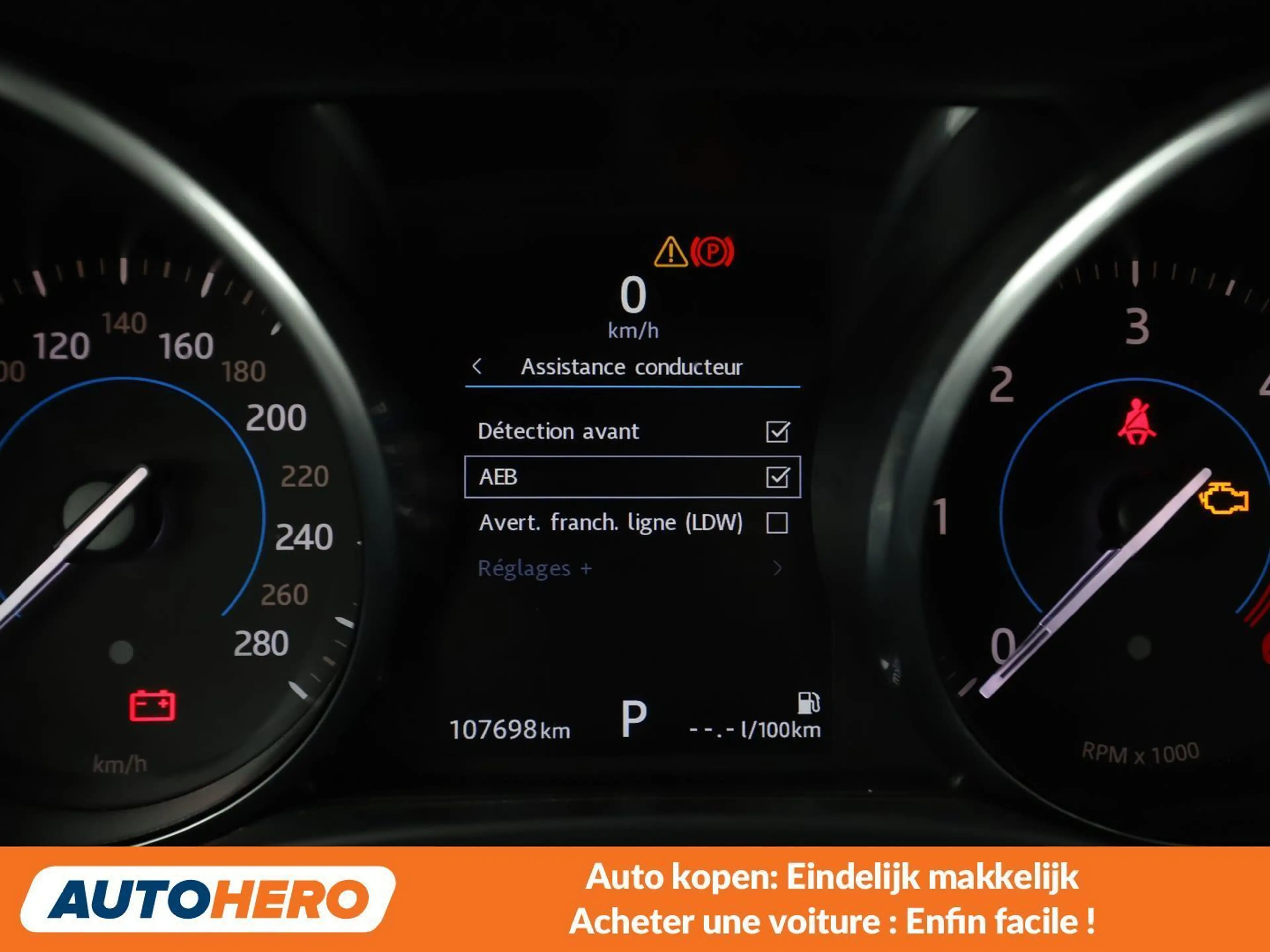 Jaguar XE 20d R-Sport — photo 10